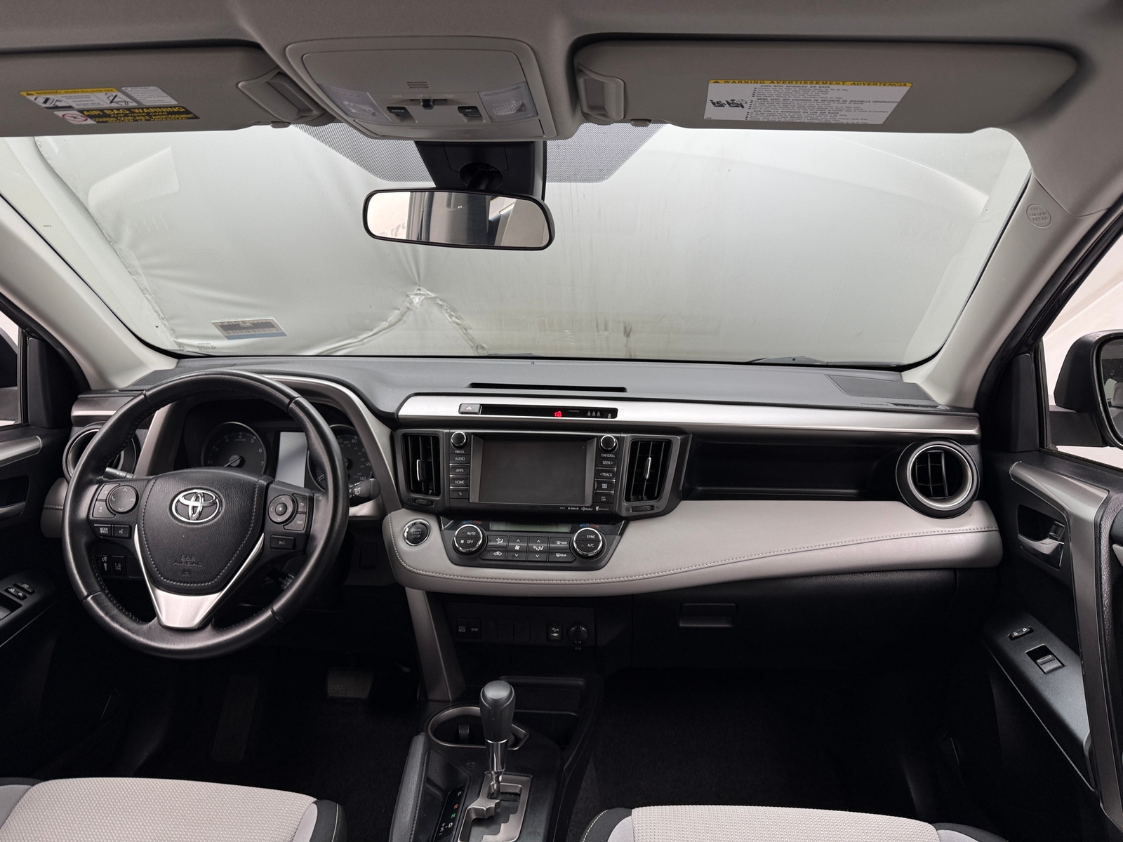 Thumbnail: 2017 Toyota RAV4 - 3