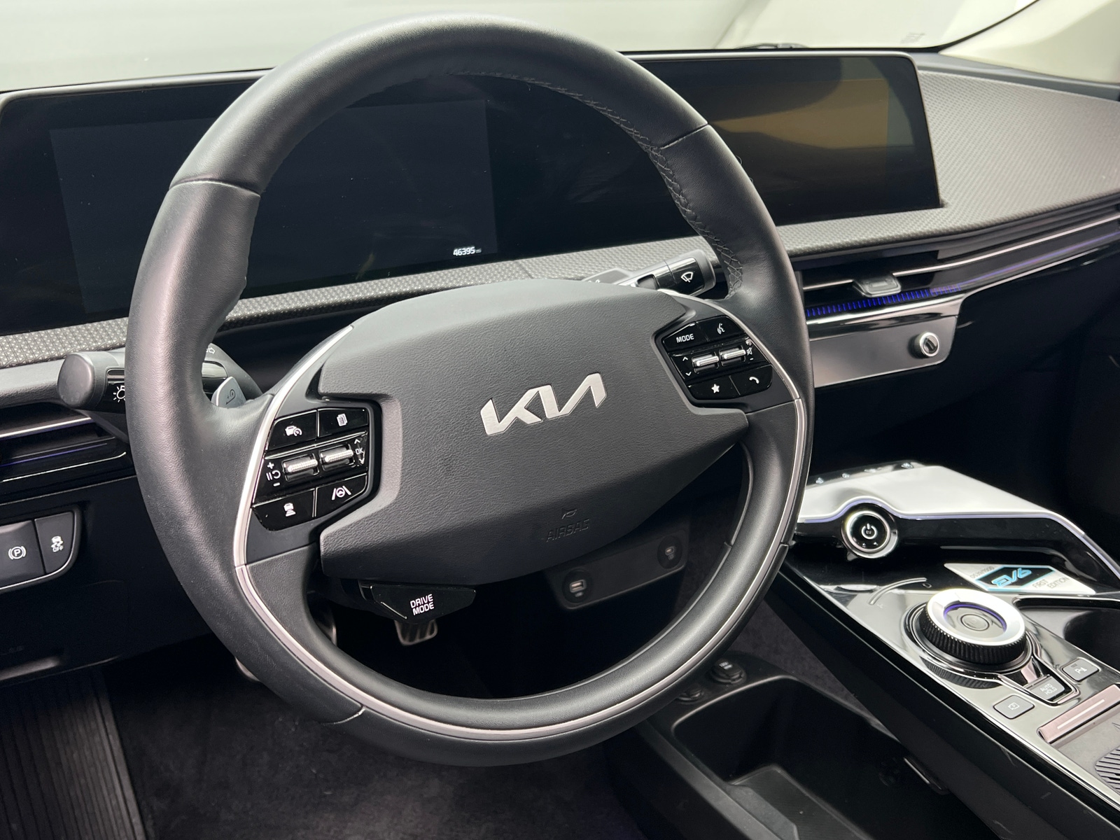 Thumbnail: 2022 Kia EV6 - 4