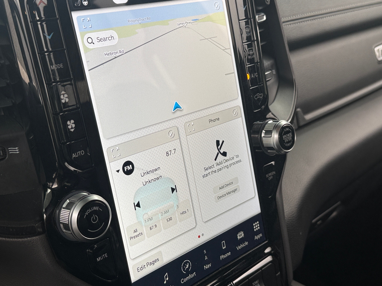 Thumbnail: 2024 RAM 1500 - 4