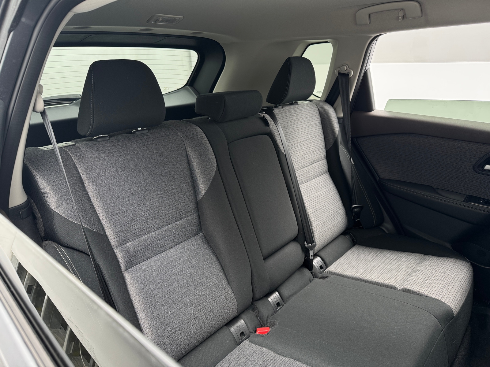 Thumbnail: 2021 Nissan Rogue - 6