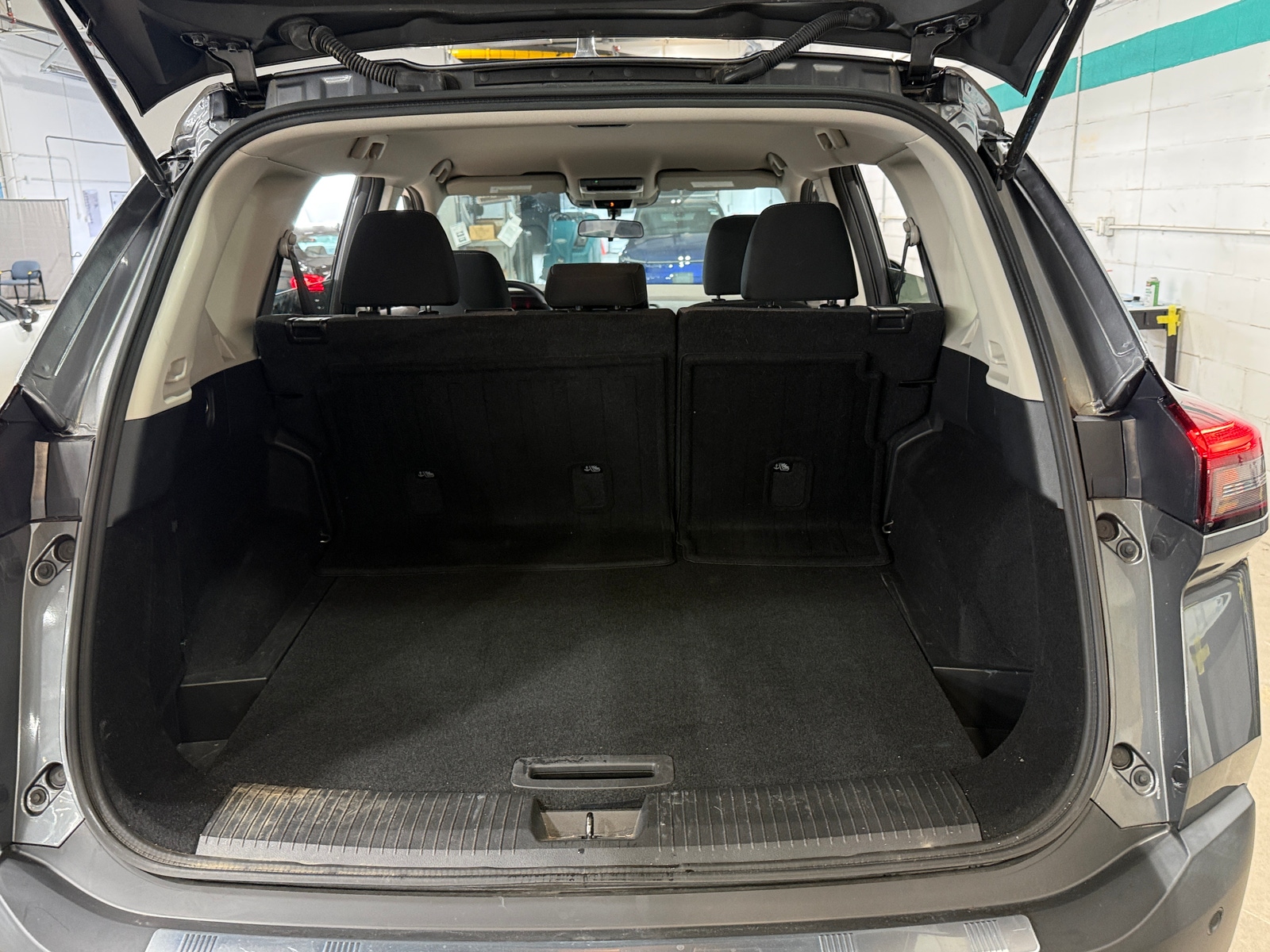 Thumbnail: 2021 Nissan Rogue - 7