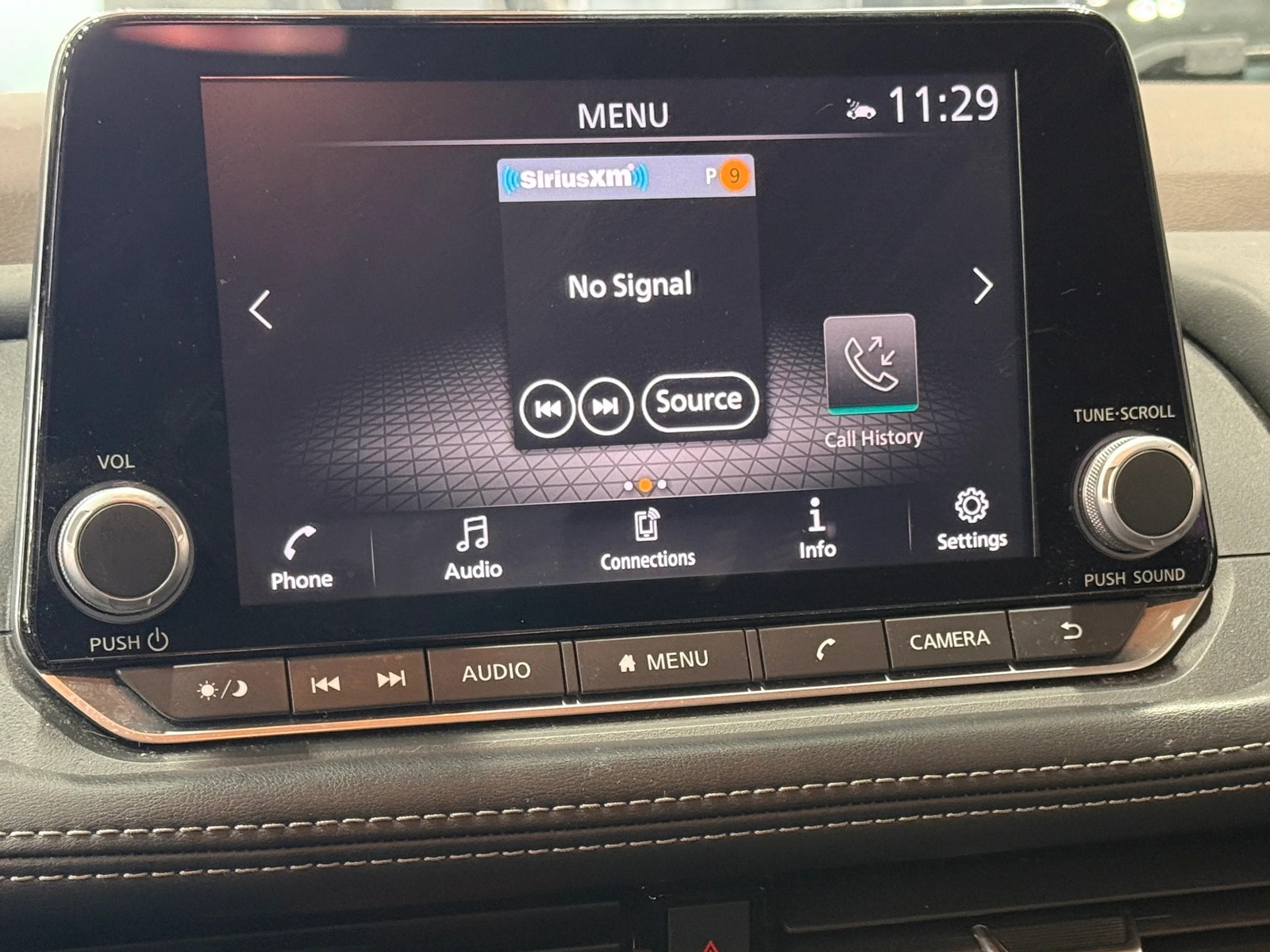 Thumbnail: 2021 Nissan Rogue - 4