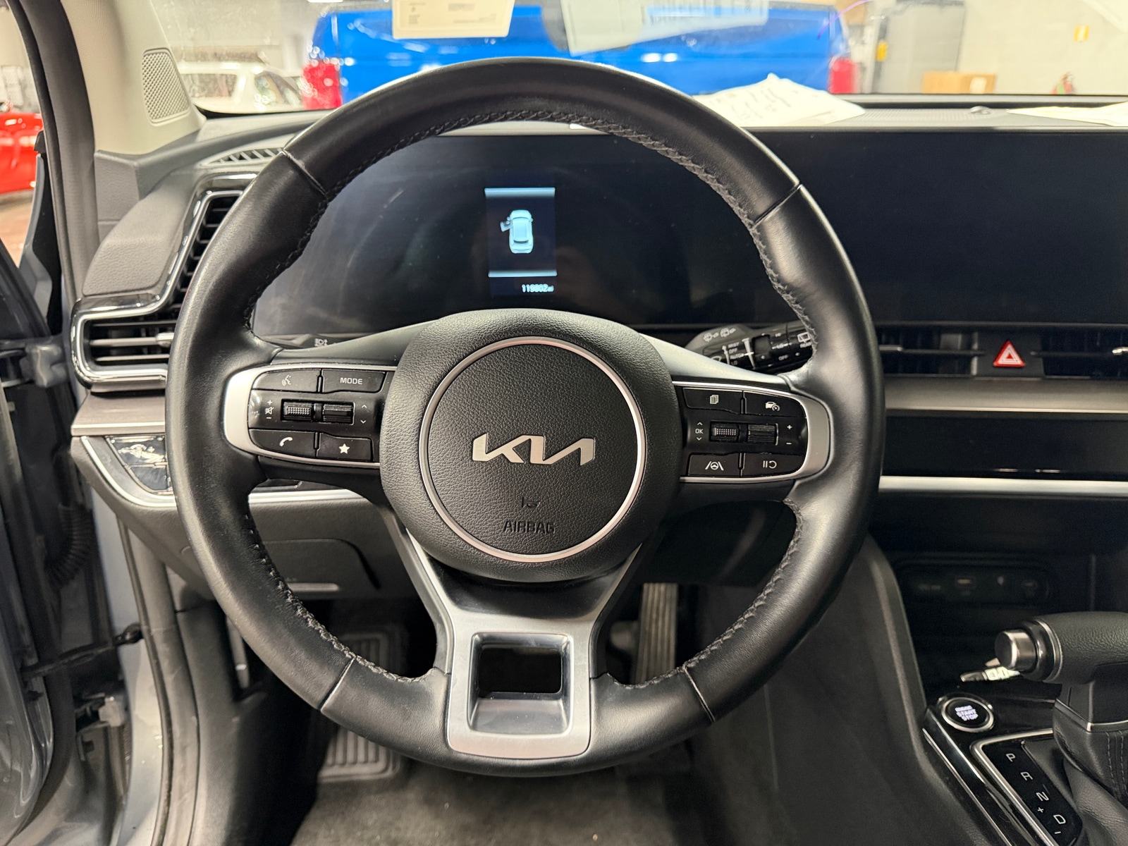 Thumbnail: 2023 Kia Sportage - 4