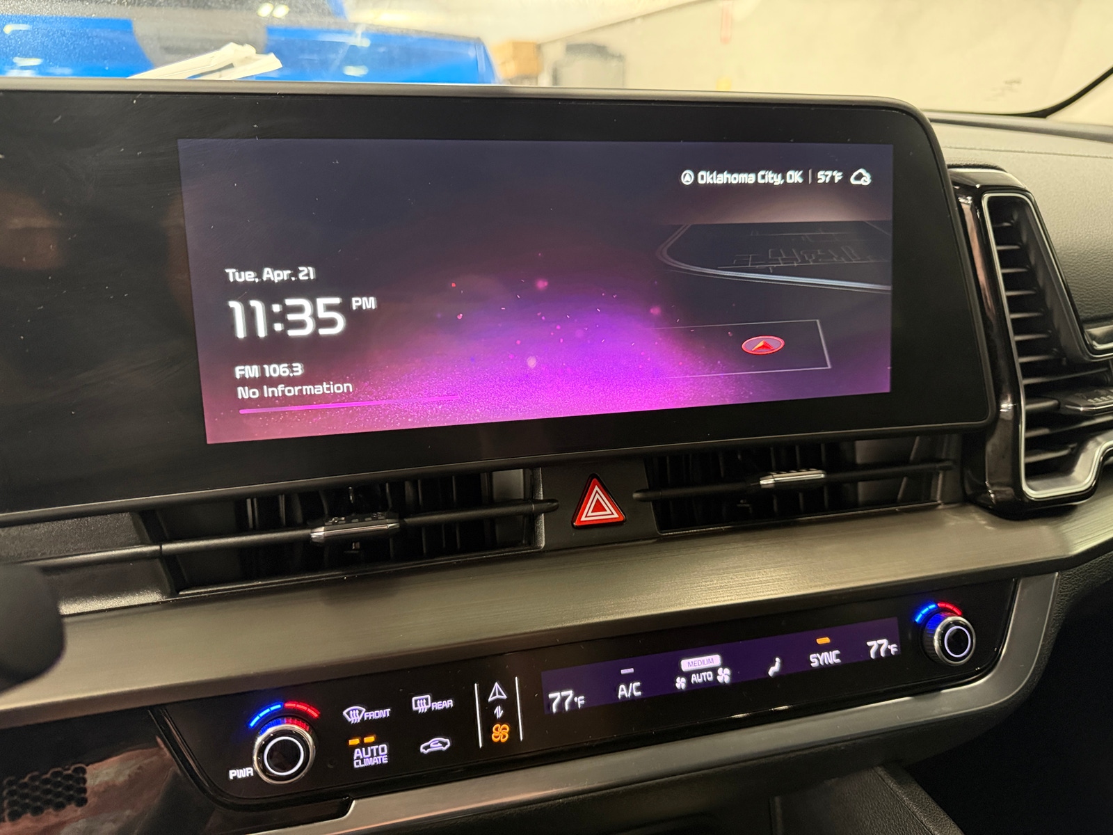 Thumbnail: 2023 Kia Sportage - 3
