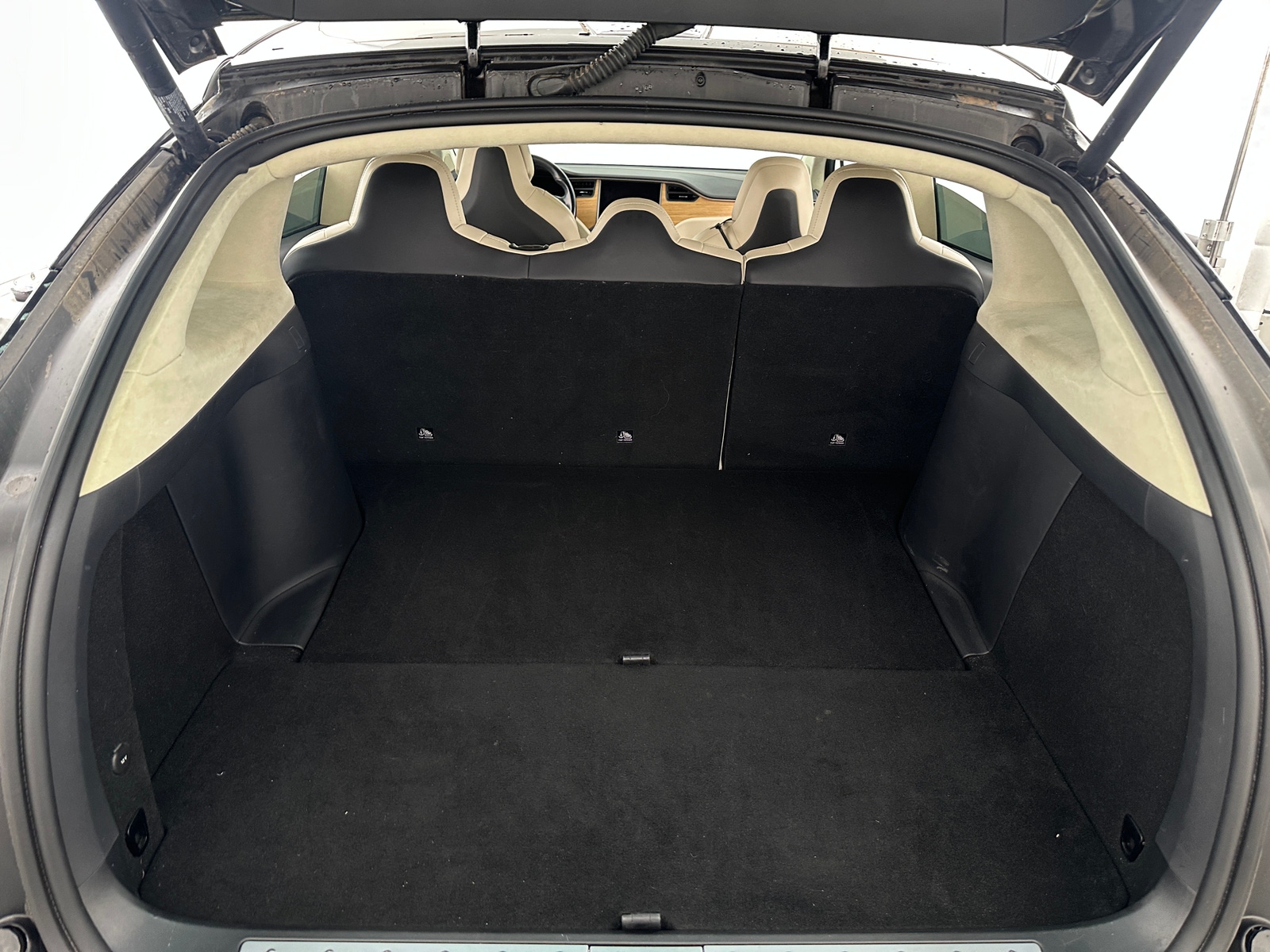 Thumbnail: 2019 Tesla Model X - 6