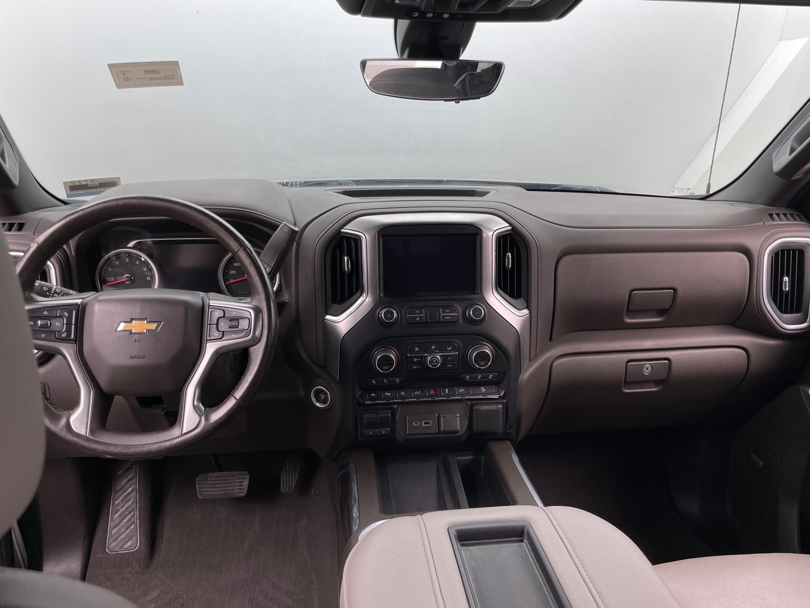 Thumbnail: 2022 Chevrolet Silverado 1500 - 3