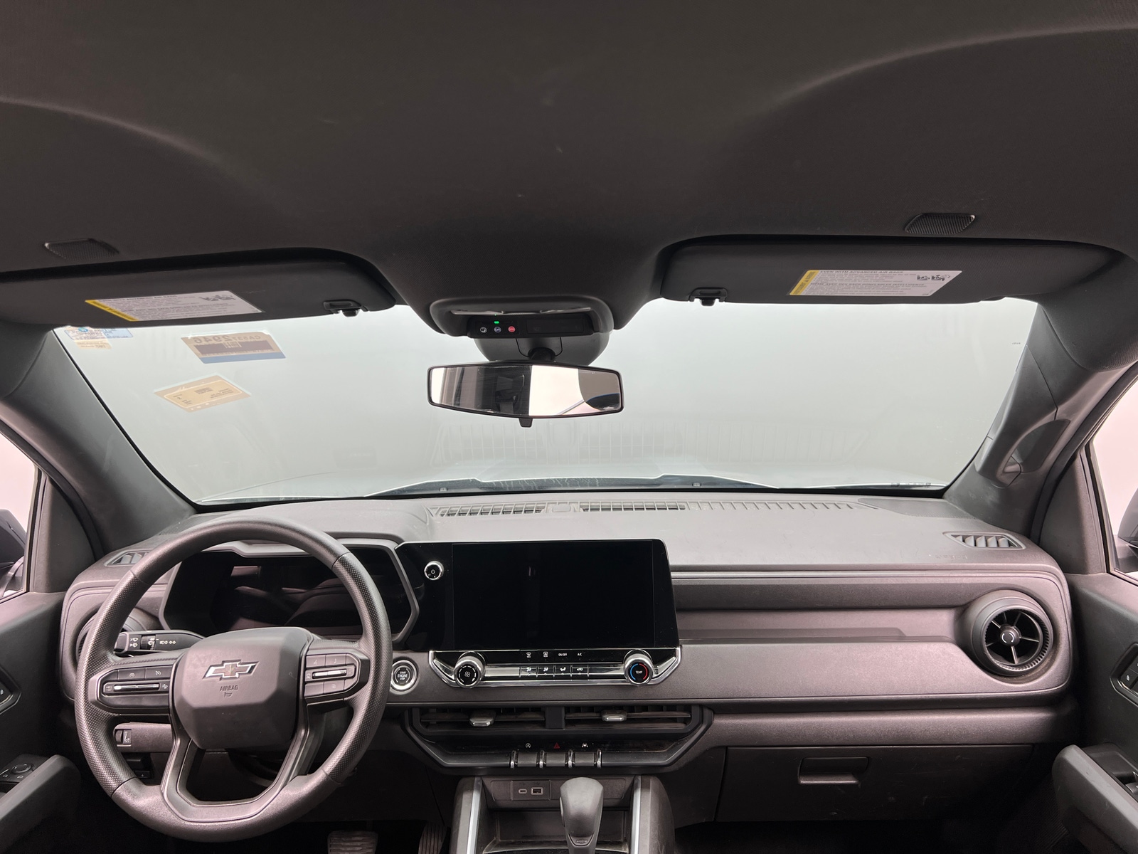 Thumbnail: 2023 Chevrolet Colorado - 3