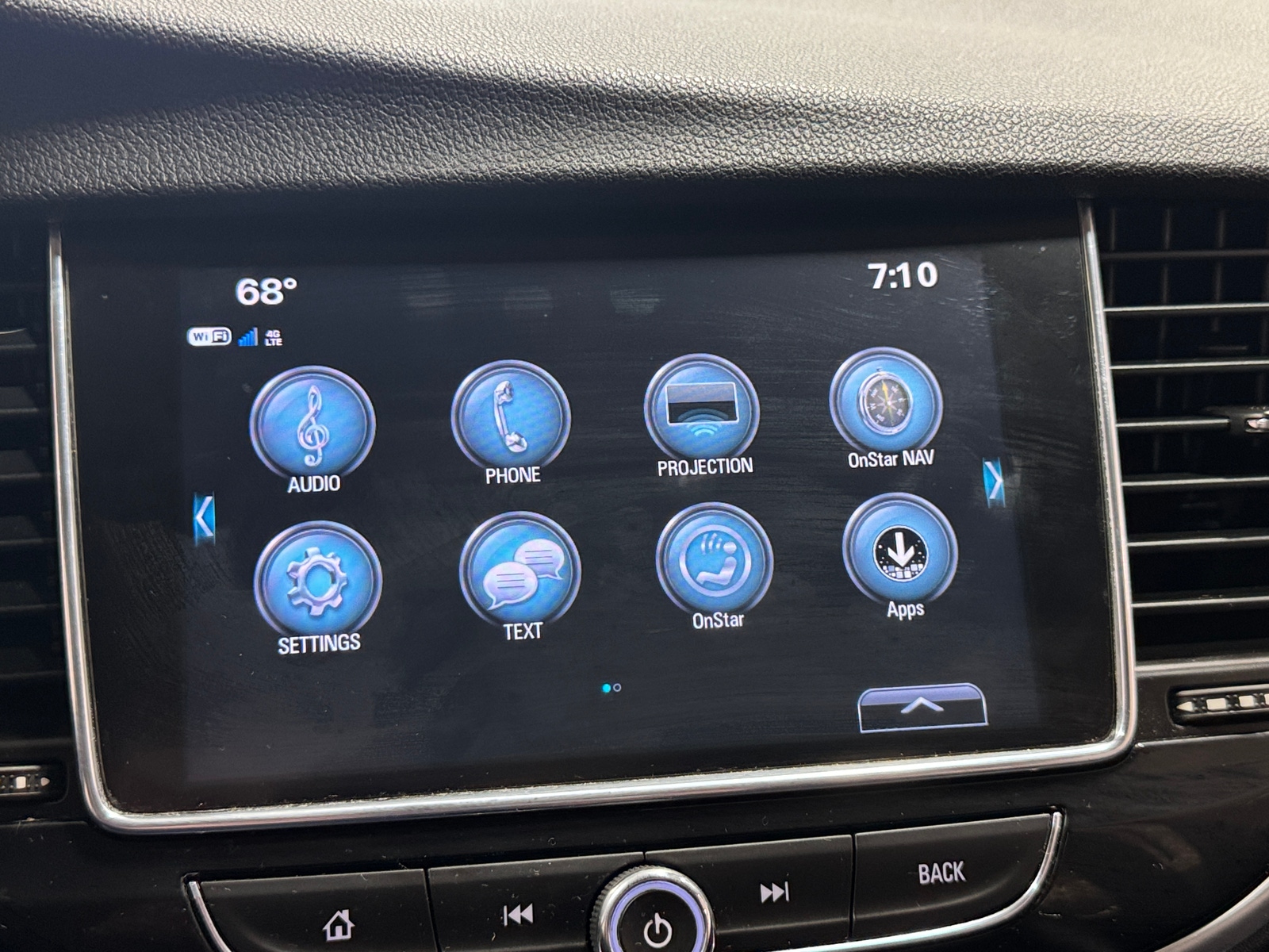 Thumbnail: 2019 Buick Encore - 4