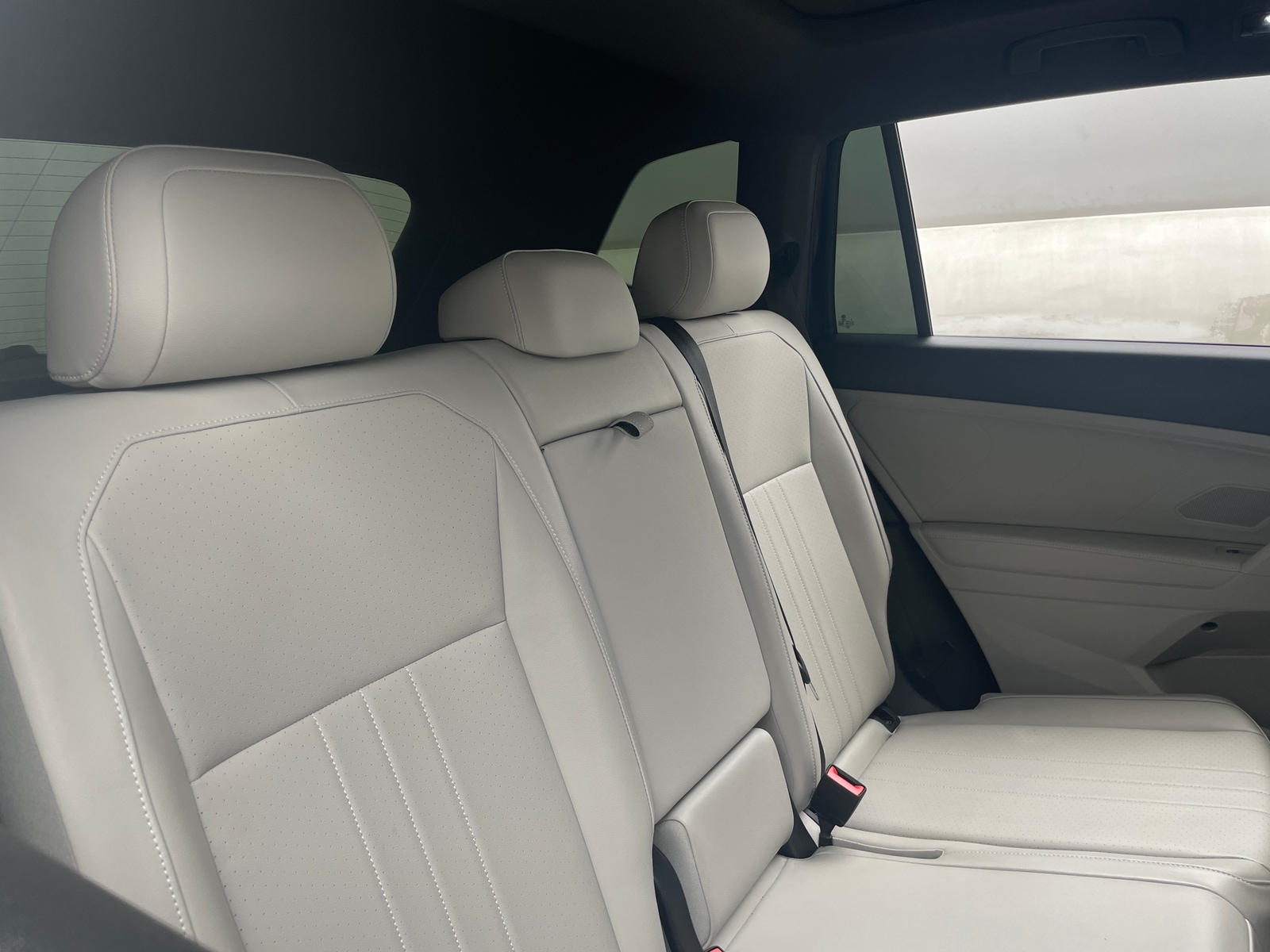 Thumbnail: 2024 Volkswagen Tiguan - 5