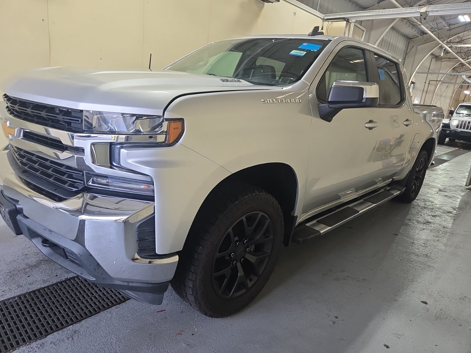 2020 Chevrolet Silverado 1500 4WD Crew Cab 147" LT