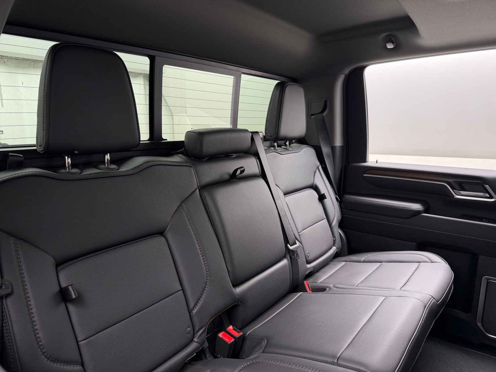 Thumbnail: 2025 GMC Sierra 2500 - 5