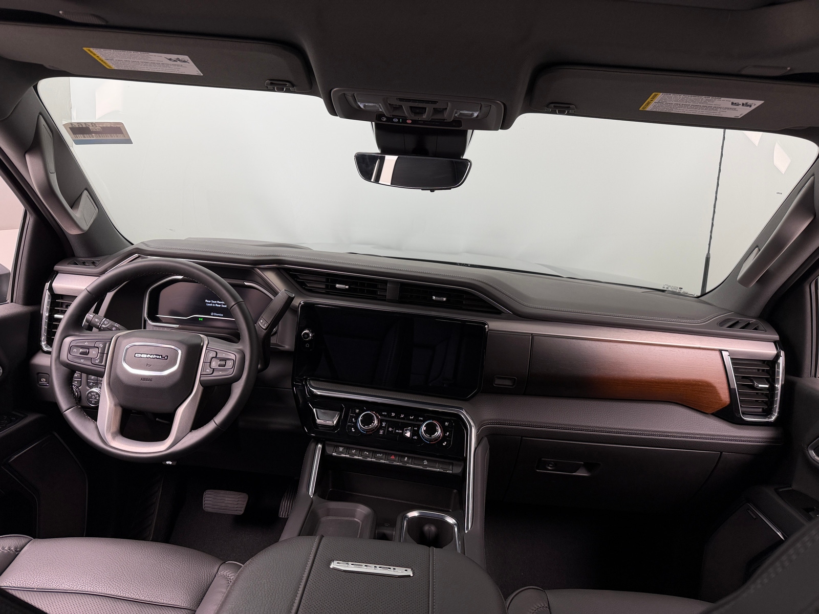 Thumbnail: 2025 GMC Sierra 2500 - 2