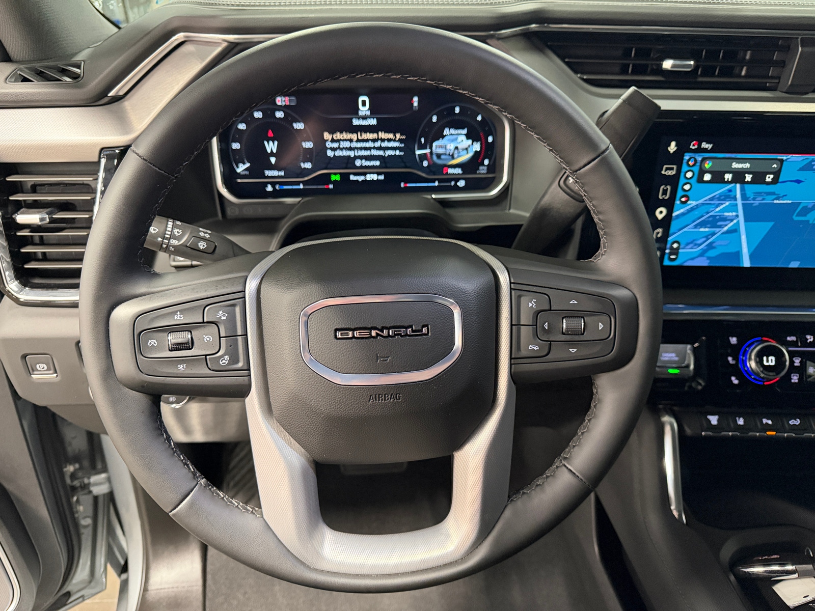 Thumbnail: 2025 GMC Sierra 2500 - 4