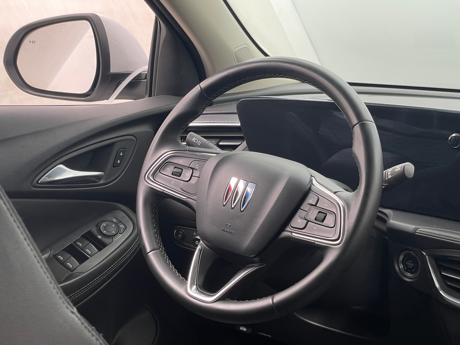 Thumbnail: 2025 Buick Encore GX - 4