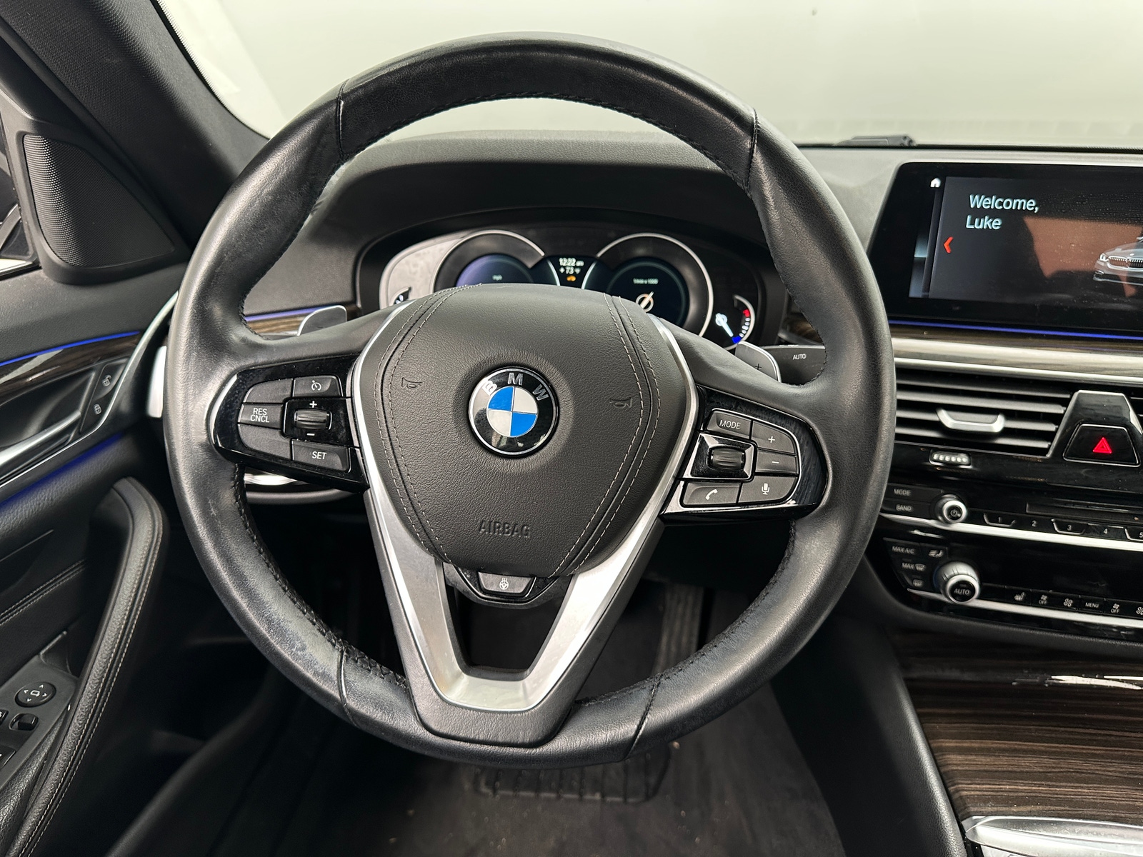 Thumbnail: 2018 BMW 5 Series - 4