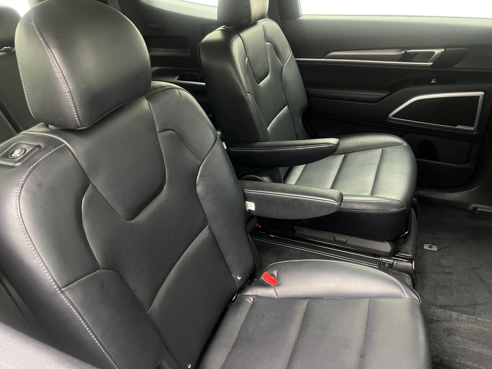 Thumbnail: 2022 Kia Telluride - 5
