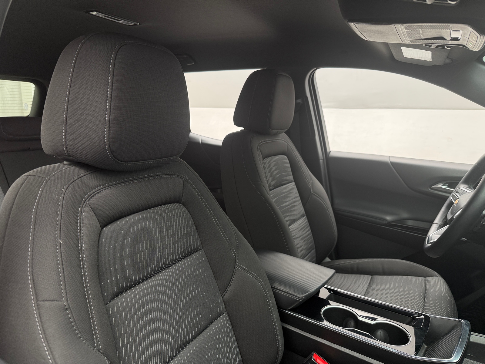 Thumbnail: 2025 Chevrolet Equinox - 2