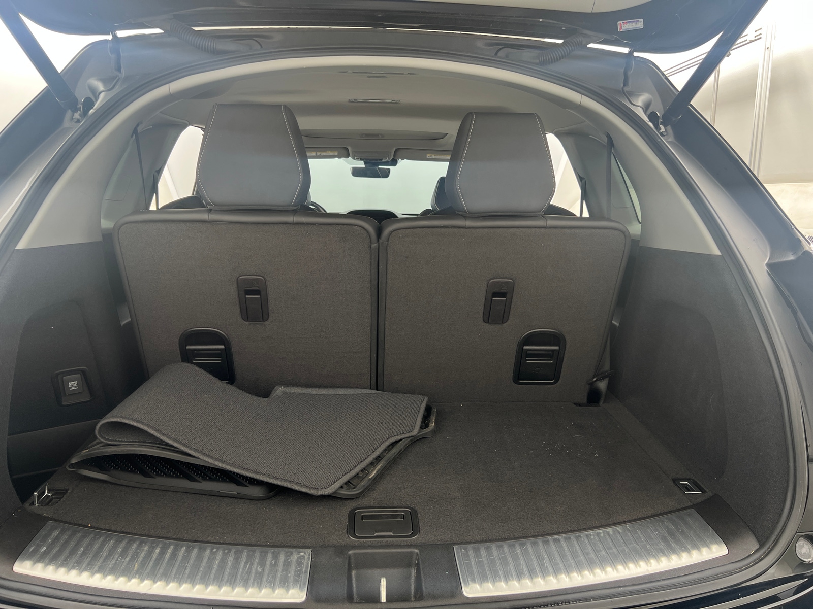 Thumbnail: 2020 Acura MDX - 6