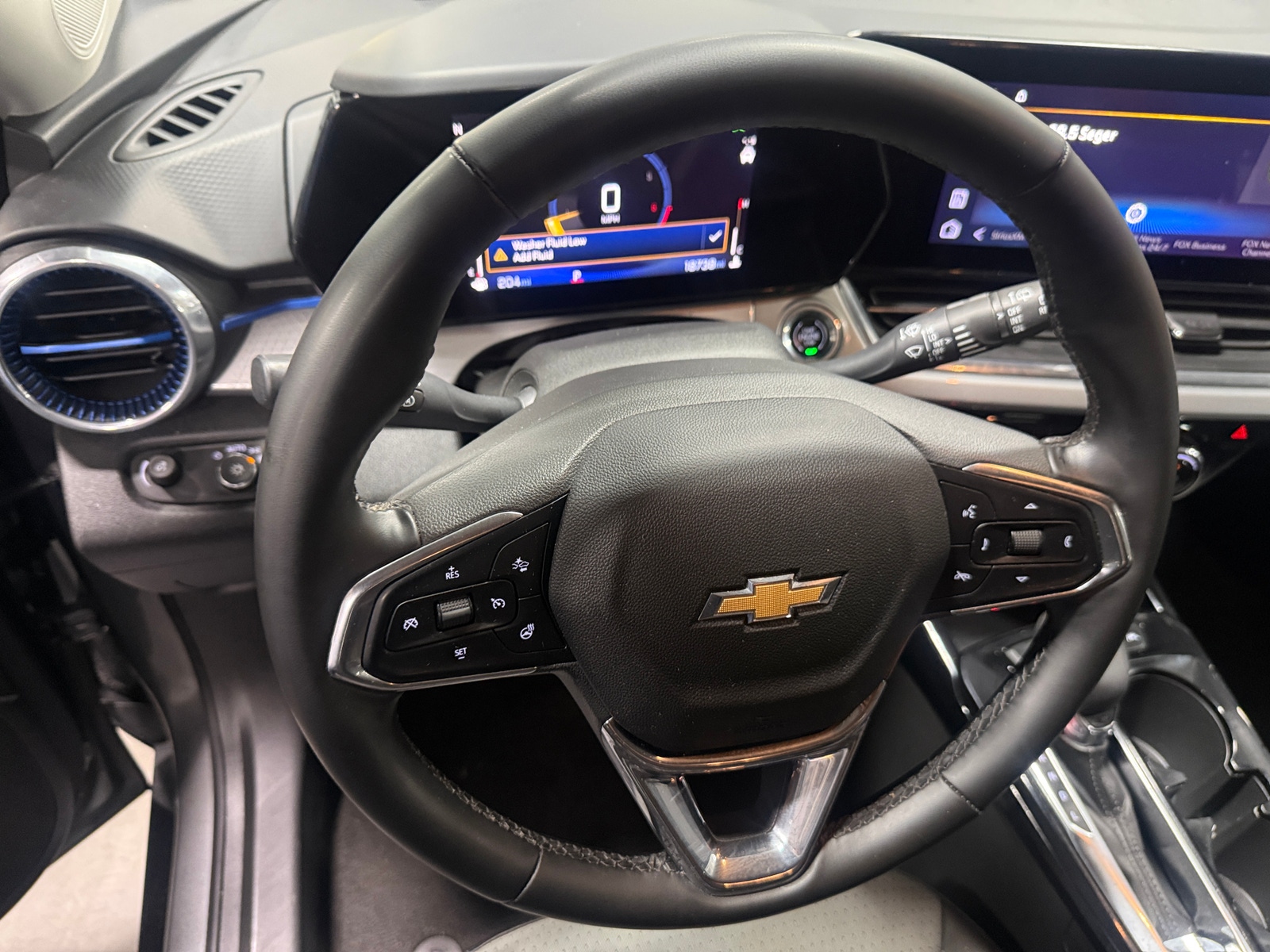 Thumbnail: 2025 Chevrolet Trax - 5