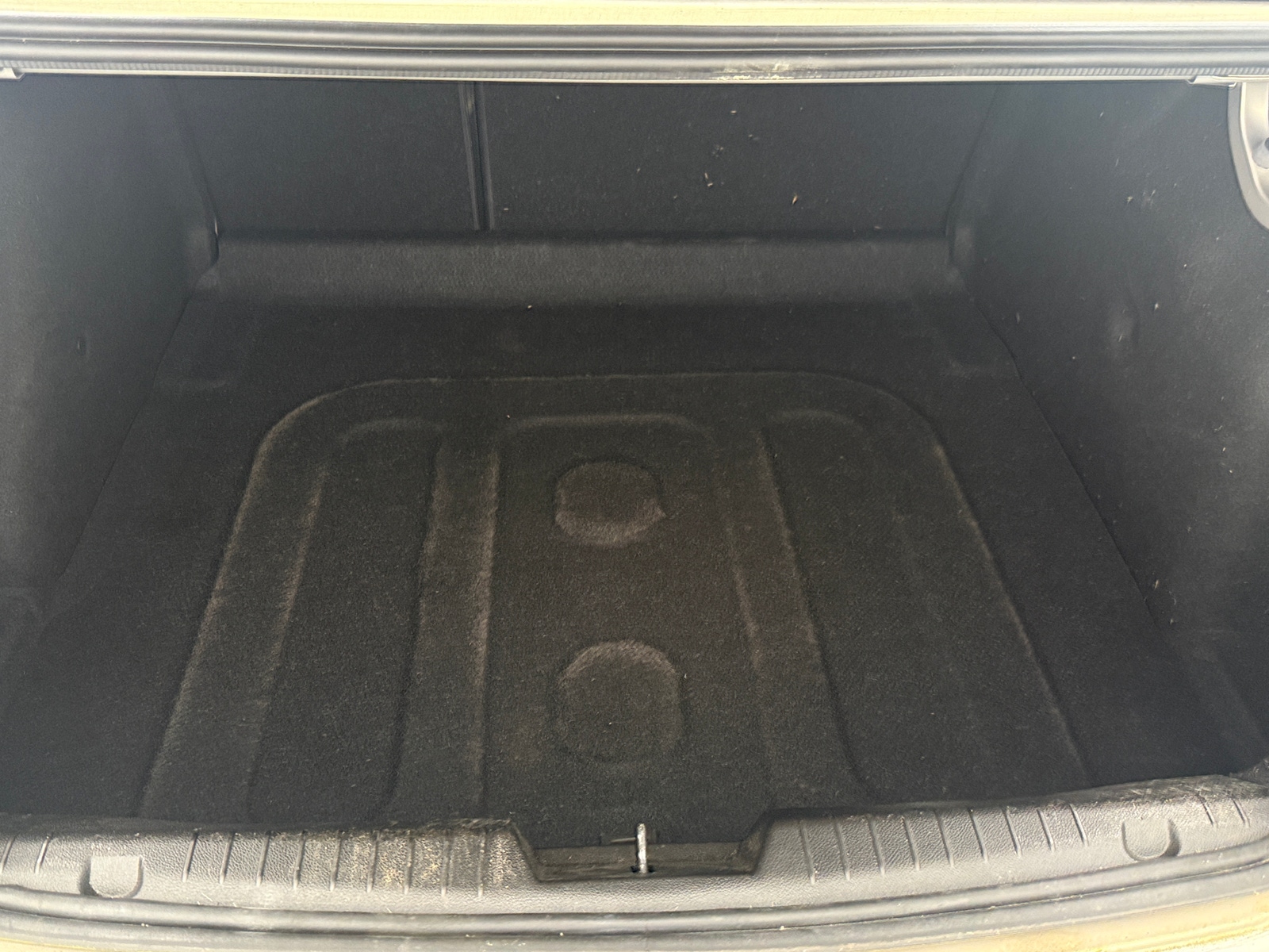 Thumbnail: 2012 Chevrolet Cruze - 7