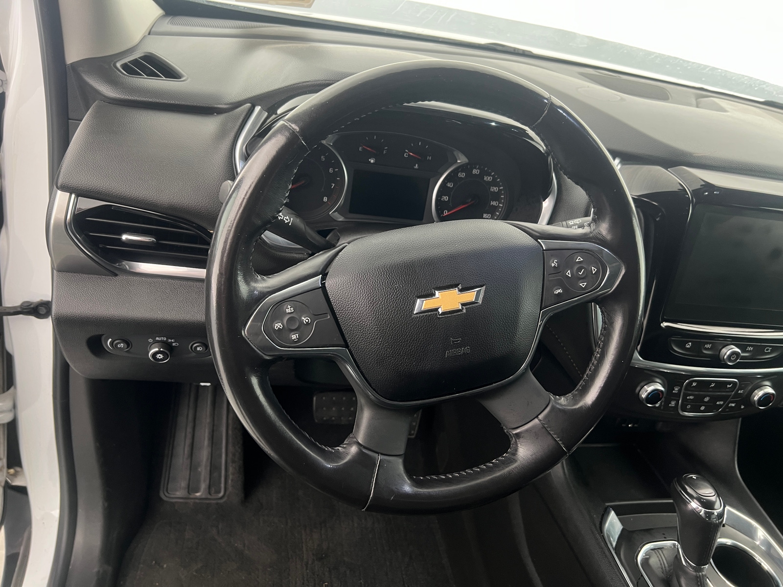 Thumbnail: 2019 Chevrolet Traverse - 4