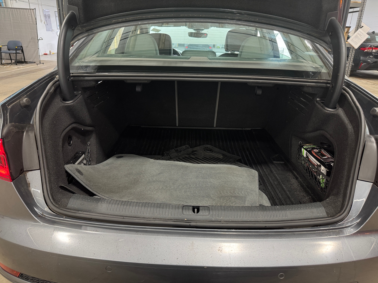 Thumbnail: 2017 Audi A4 - 6