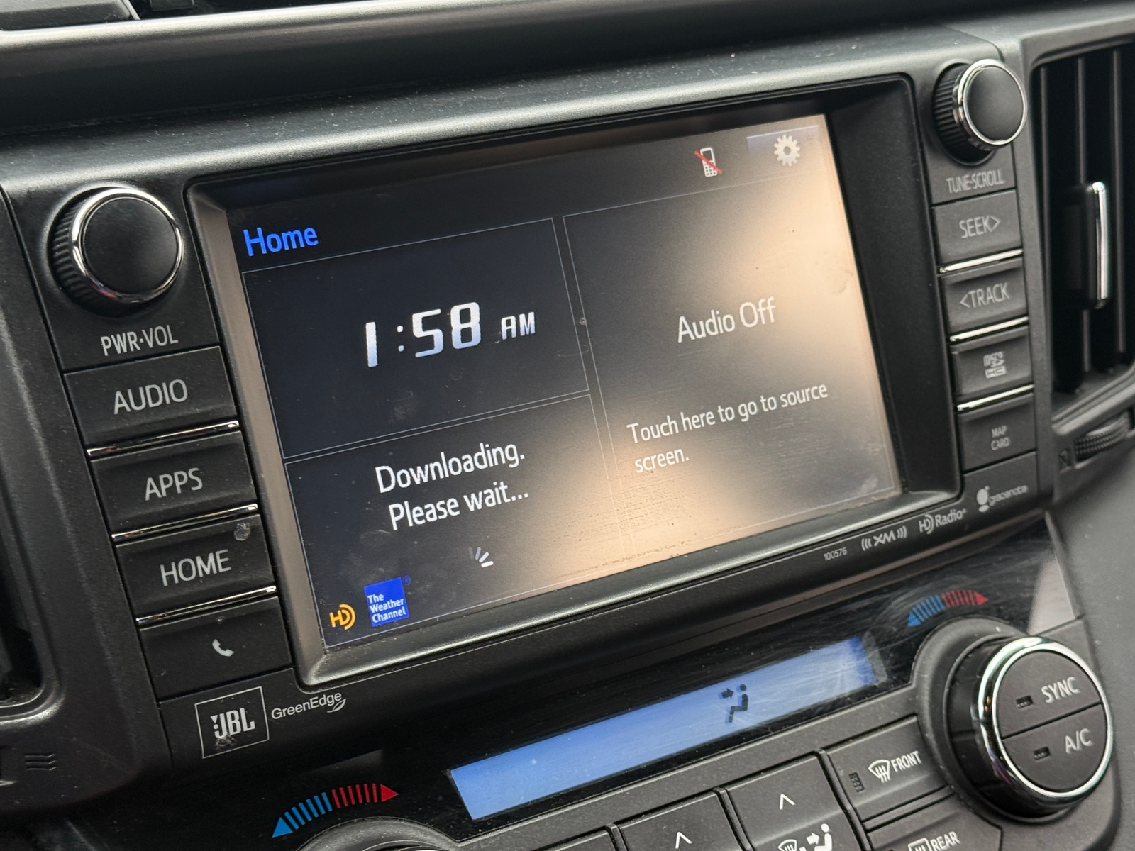 Thumbnail: 2016 Toyota RAV4 - 3