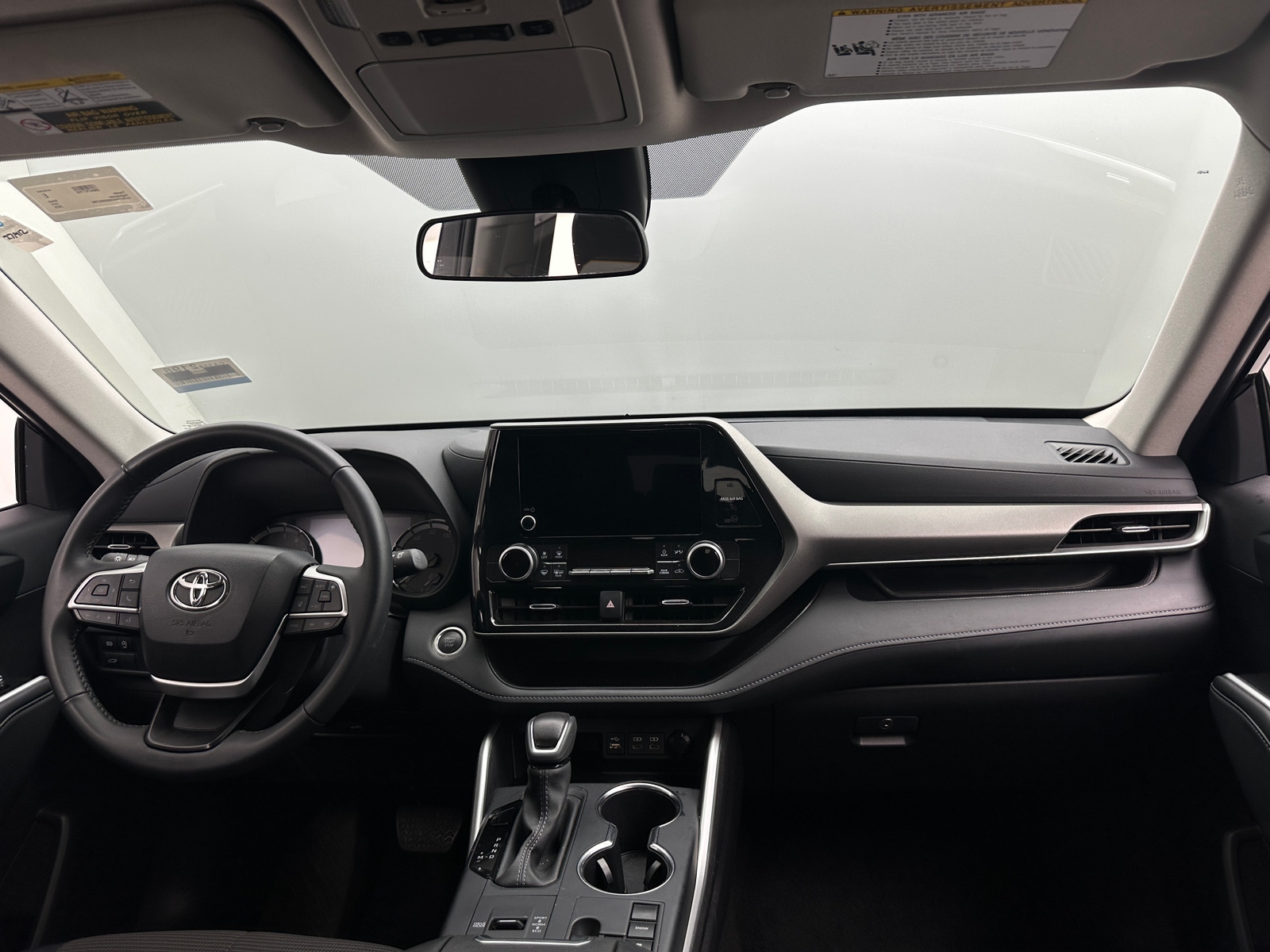 Thumbnail: 2025 Toyota Highlander - 3