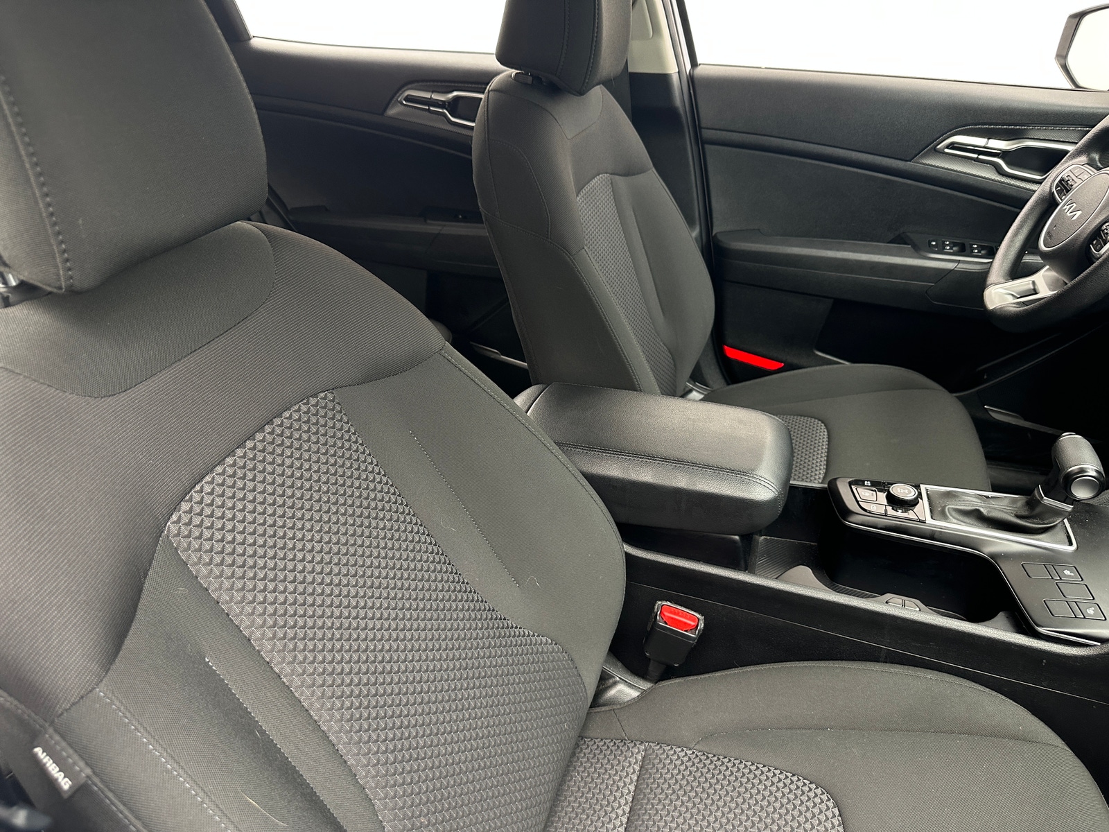 Thumbnail: 2025 Kia Sportage - 2