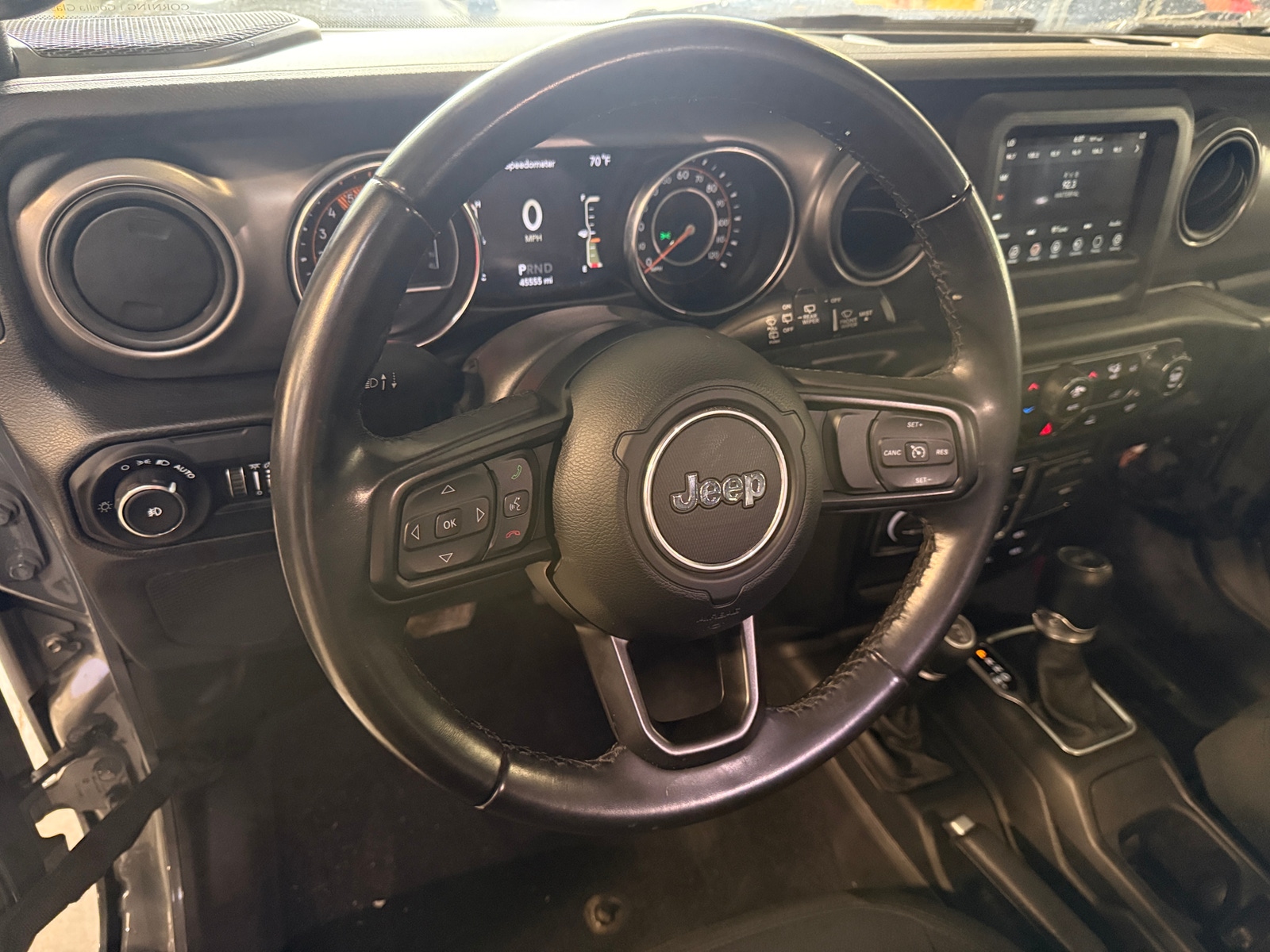 Thumbnail: 2022 Jeep Wrangler - 5