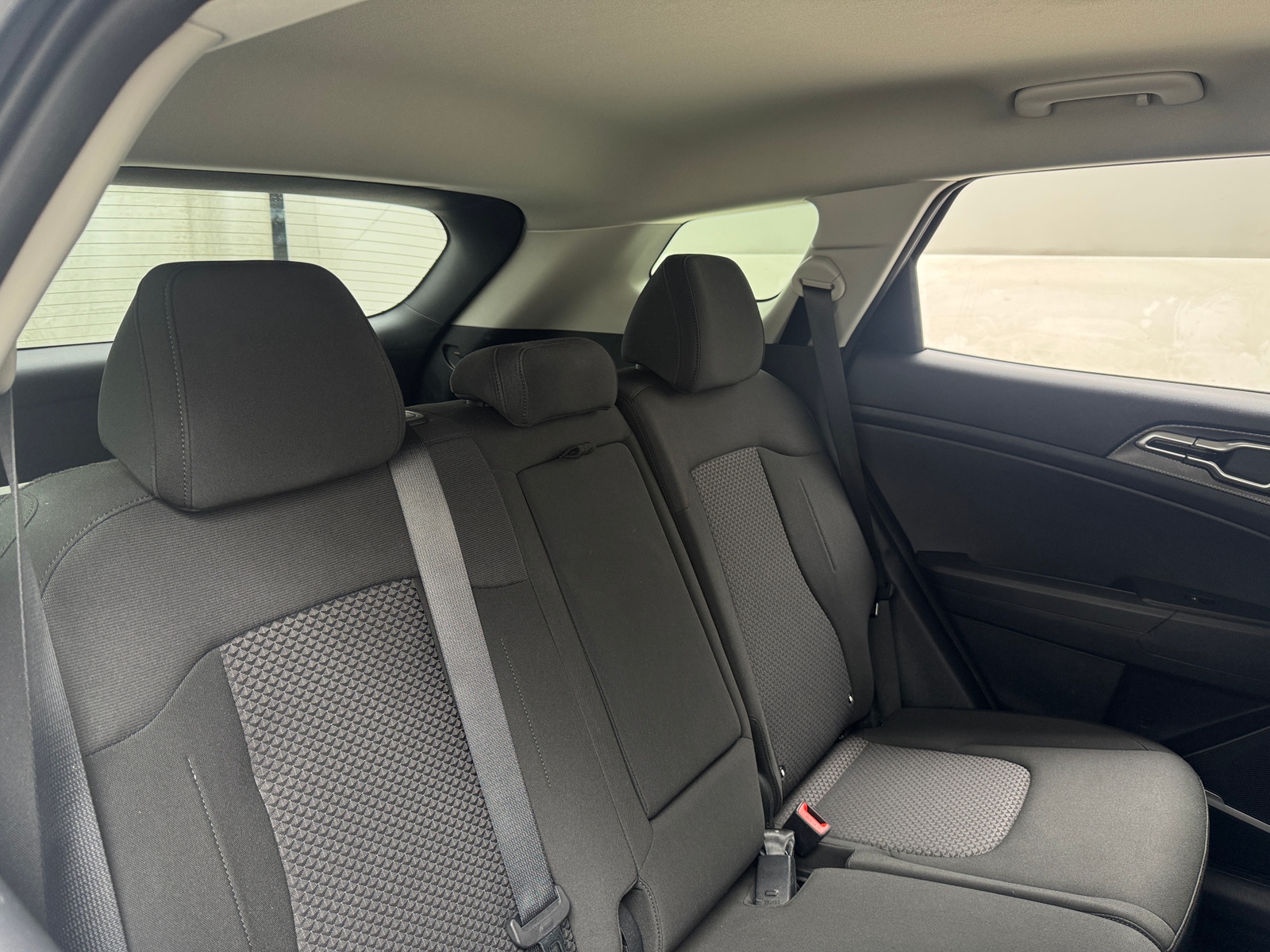 Thumbnail: 2024 Kia Sportage - 6