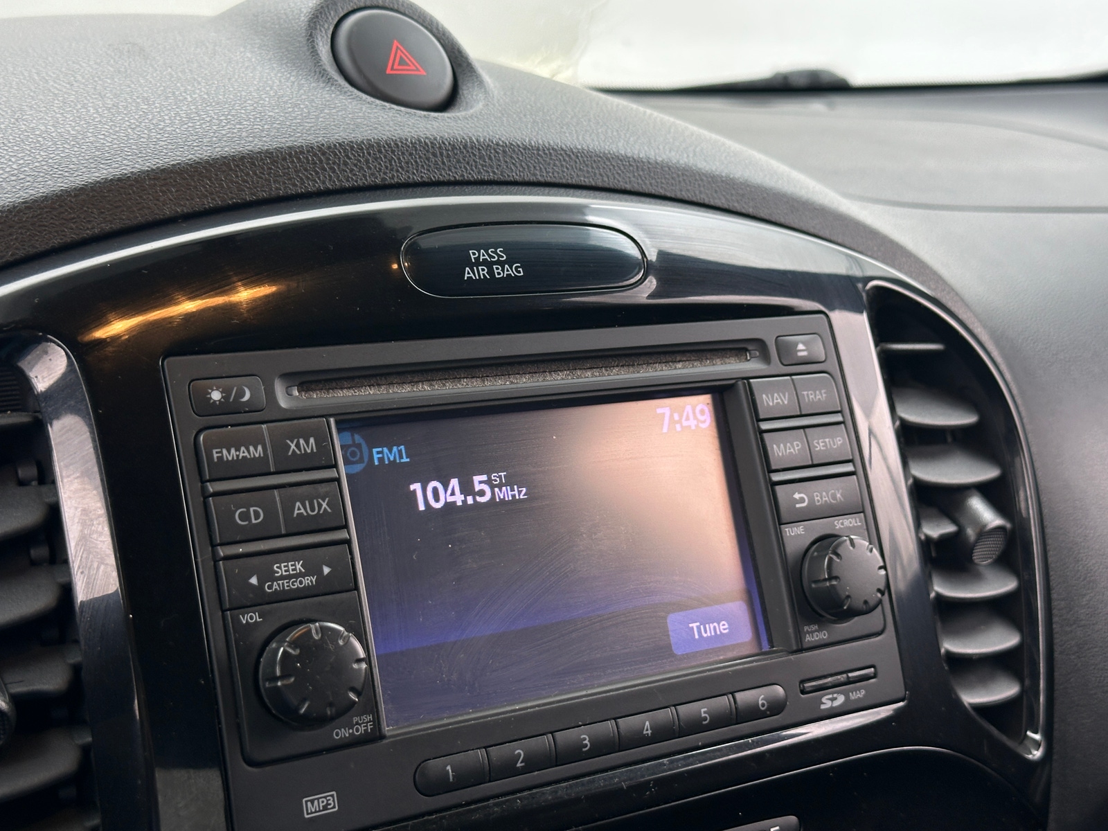 Thumbnail: 2013 Nissan Juke - 4