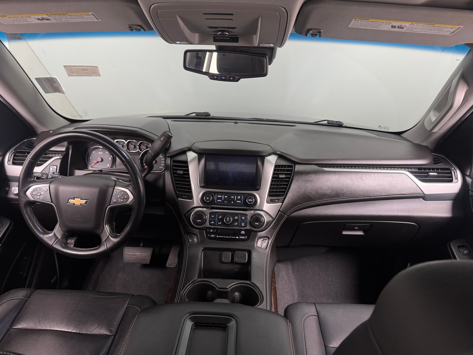 Thumbnail: 2019 Chevrolet Tahoe - 2