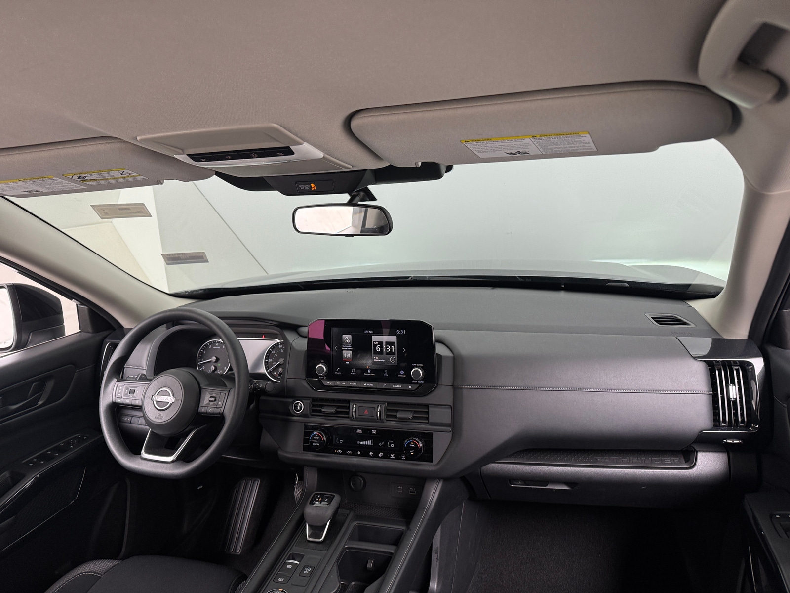 Thumbnail: 2023 Nissan Pathfinder - 3