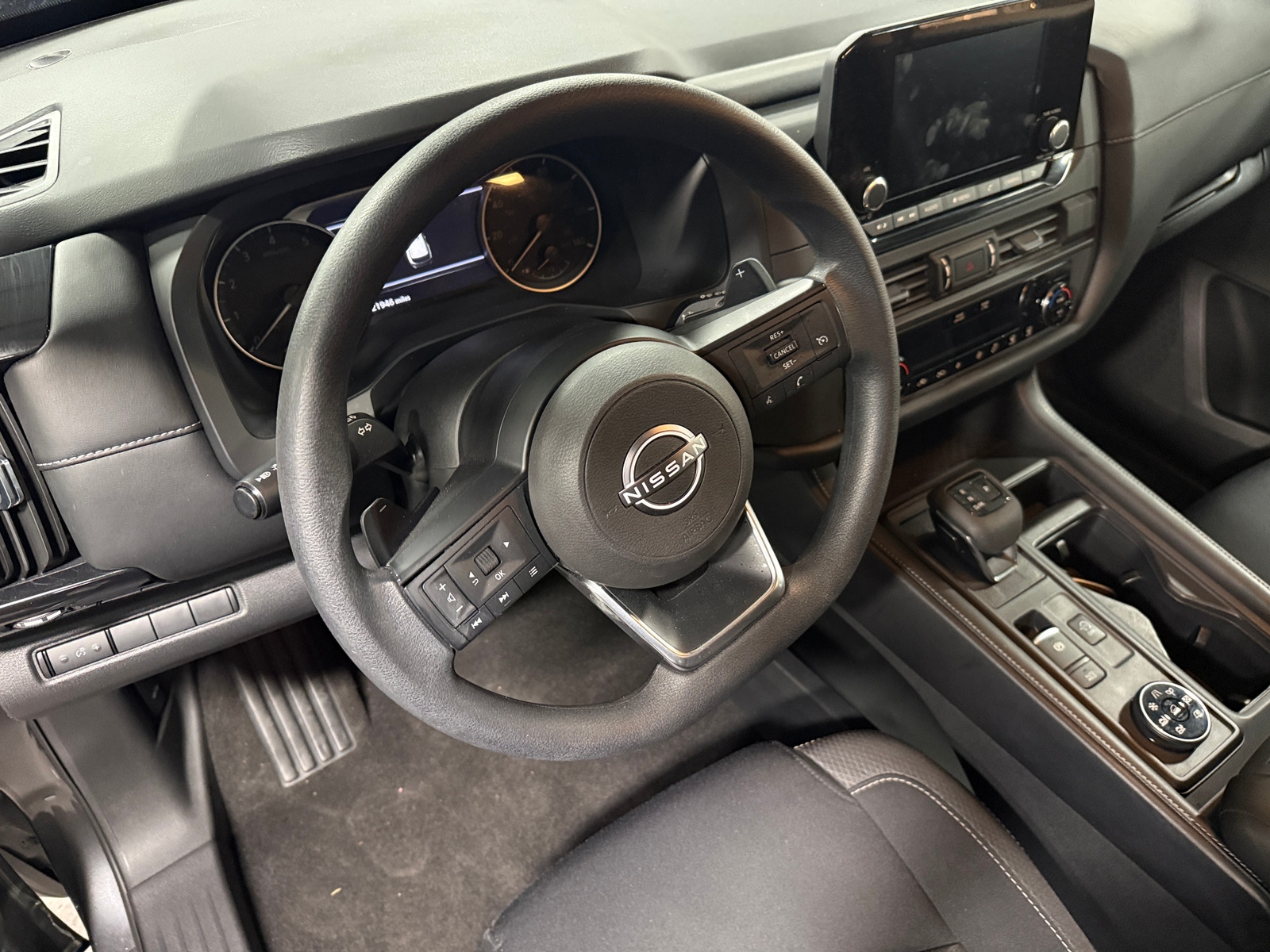 Thumbnail: 2023 Nissan Pathfinder - 5