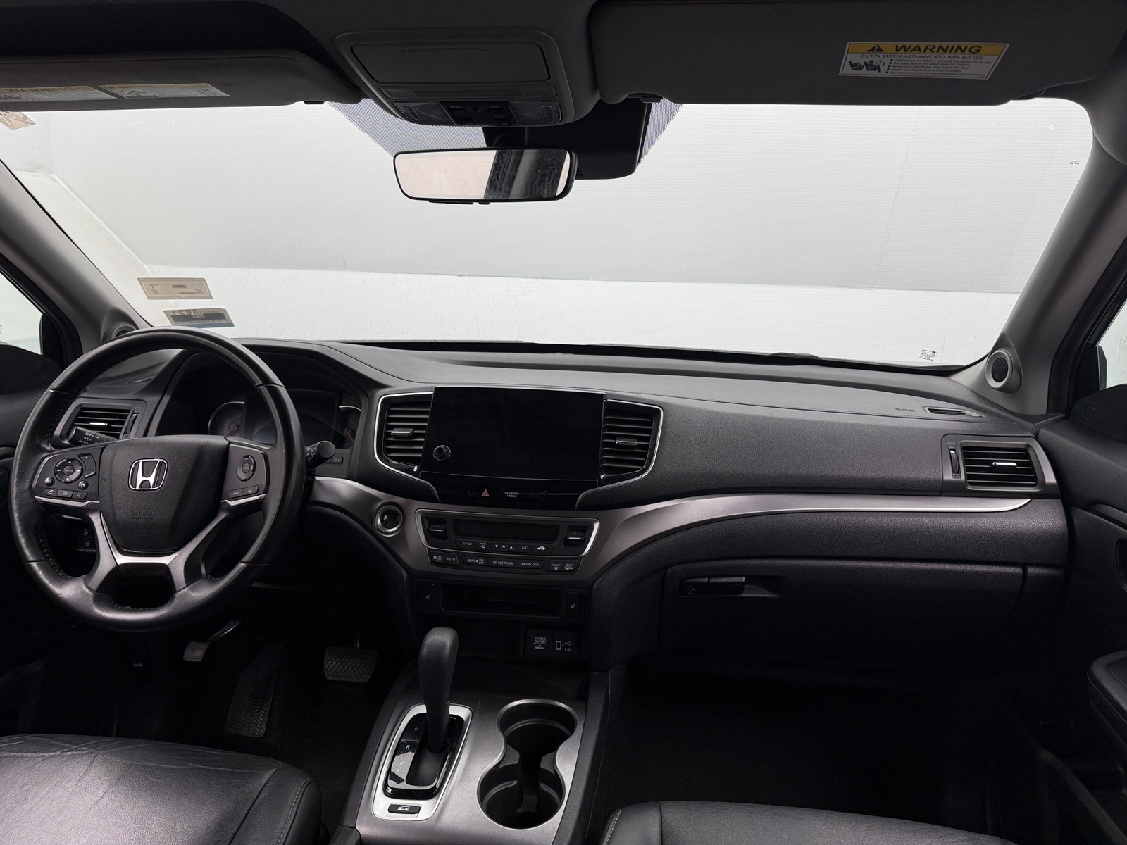 Thumbnail: 2019 Honda Pilot - 2