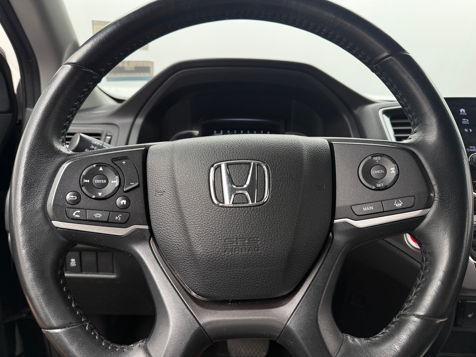 Thumbnail: 2019 Honda Pilot - 4