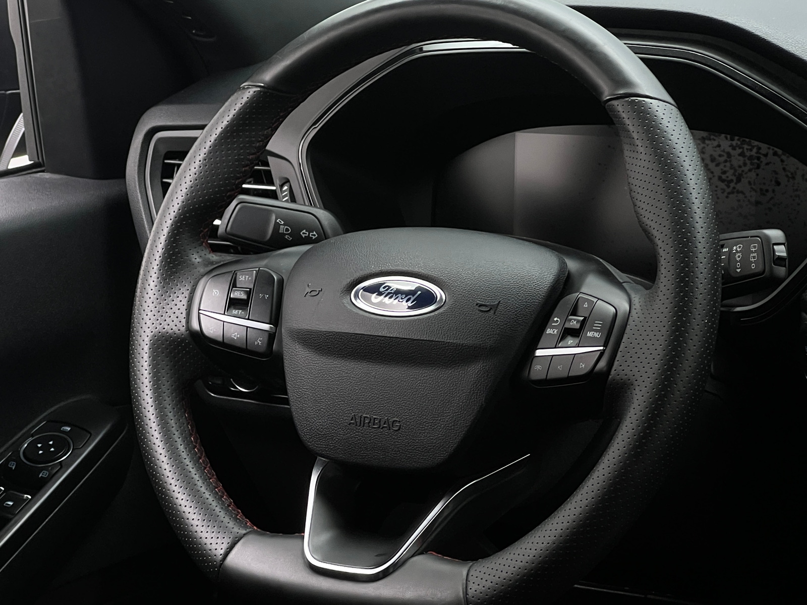 Thumbnail: 2024 Ford Escape - 5