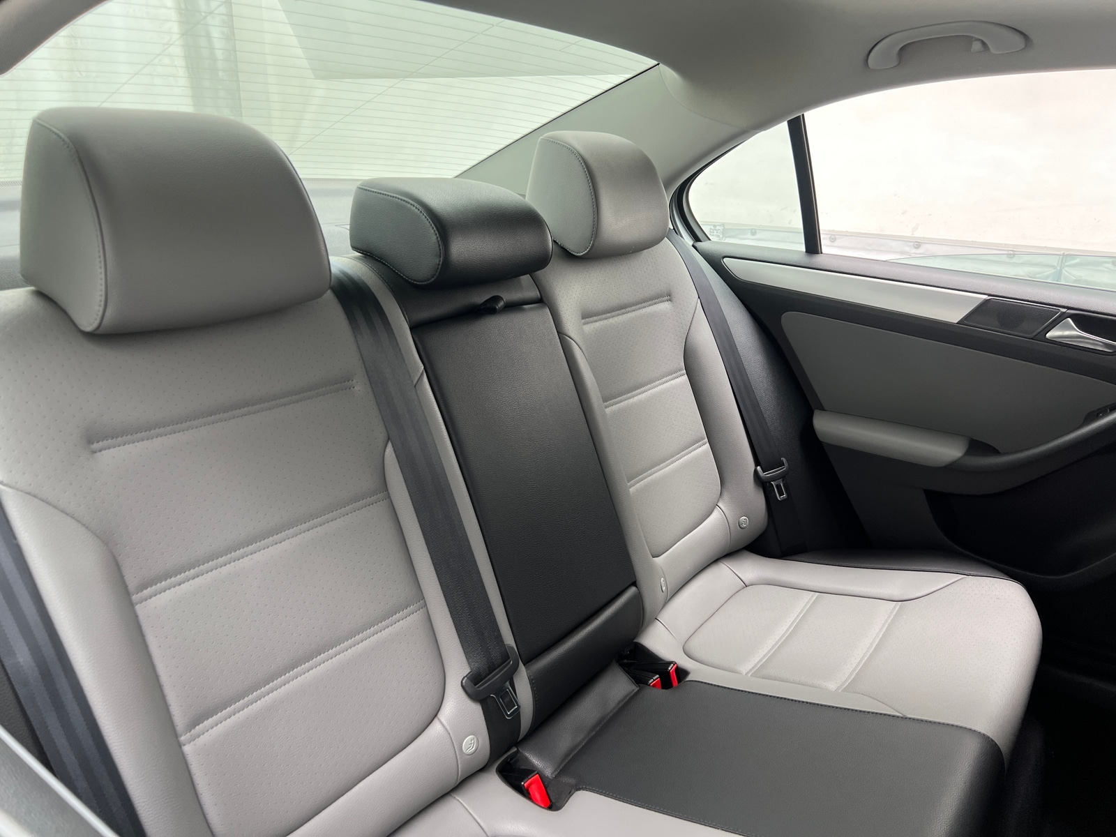 Thumbnail: 2014 Volkswagen Jetta - 5