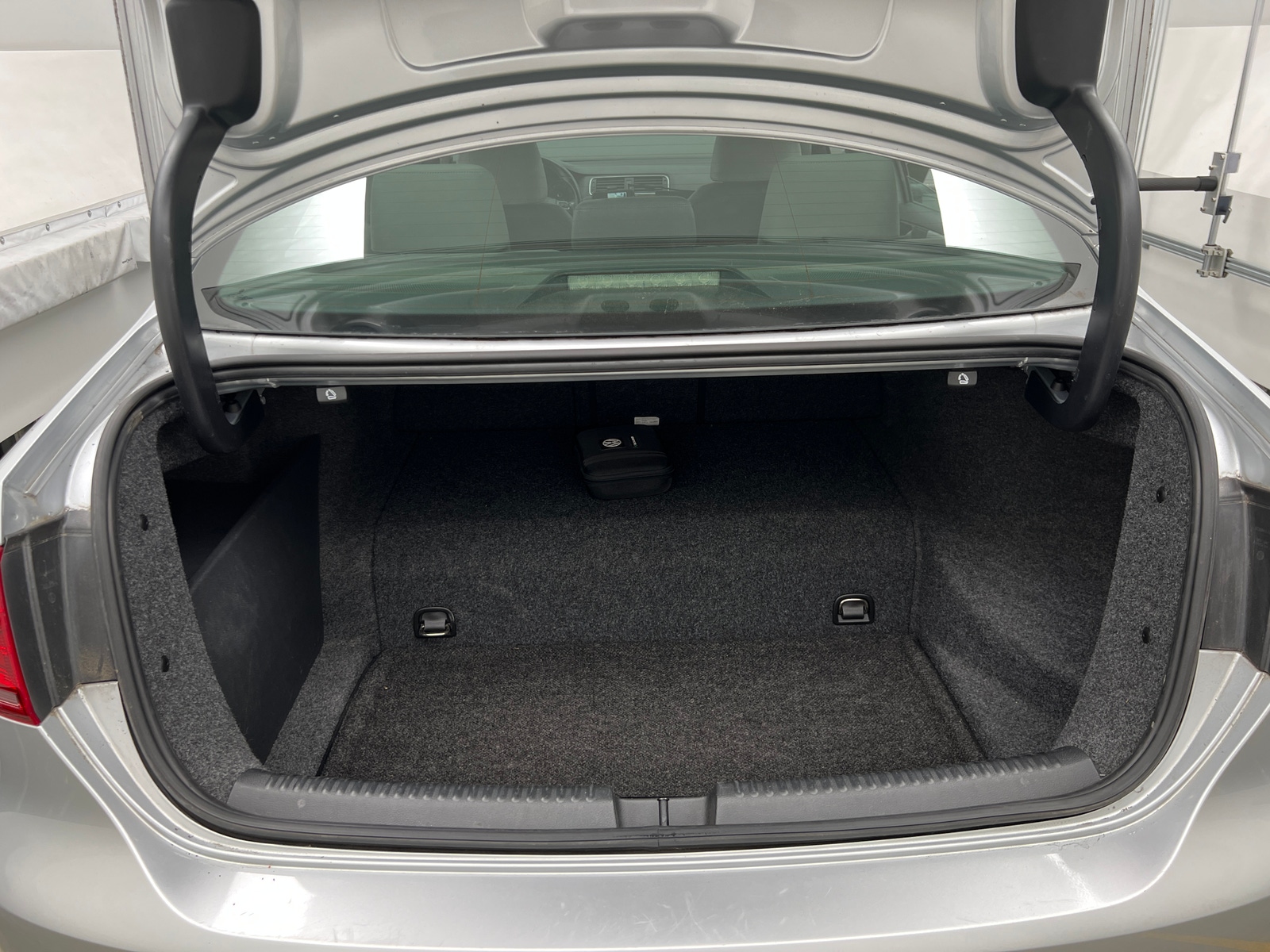 Thumbnail: 2014 Volkswagen Jetta - 6