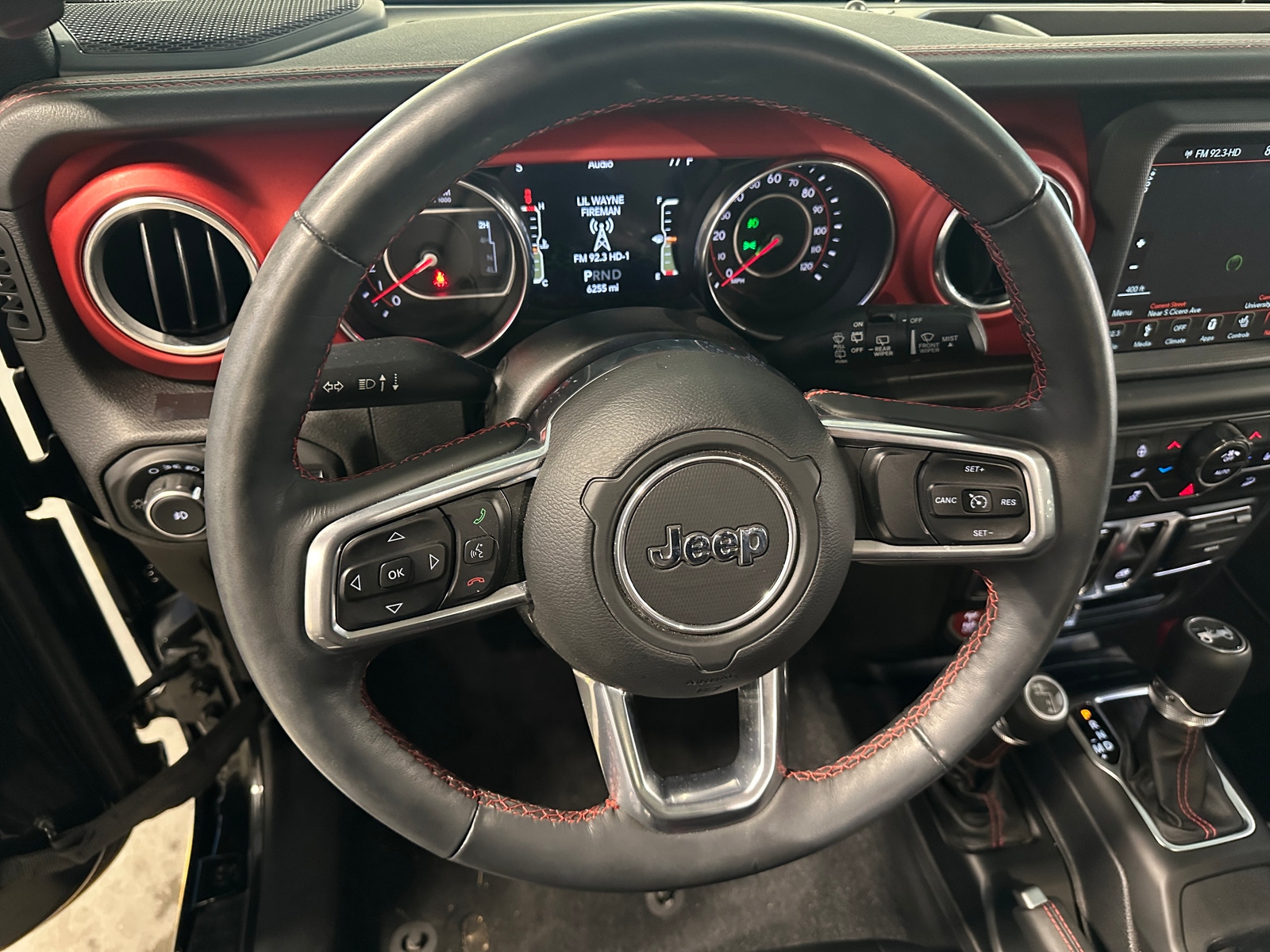 Thumbnail: 2019 Jeep Wrangler - 4