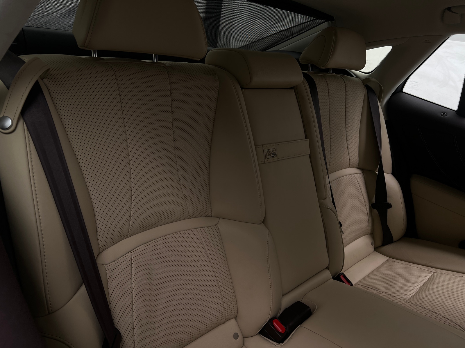 Thumbnail: 2020 Lexus LS - 5
