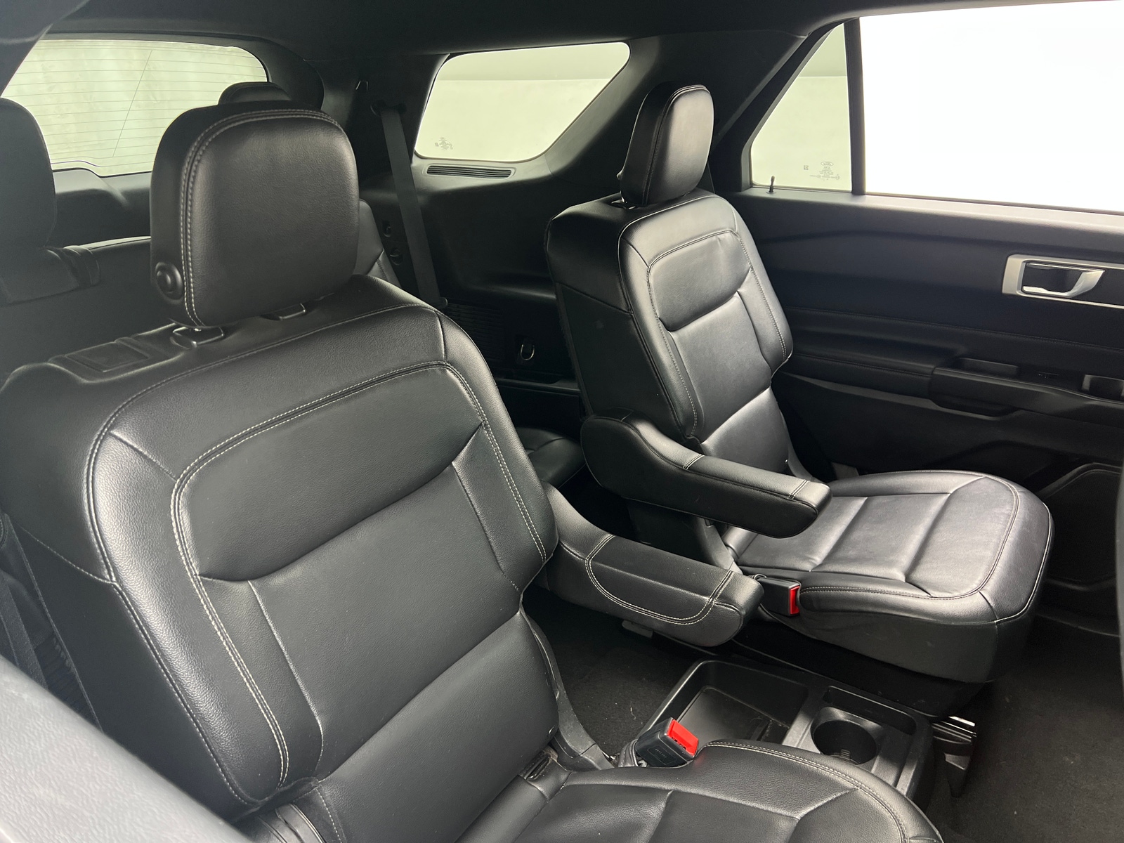 Thumbnail: 2020 Ford Explorer - 6