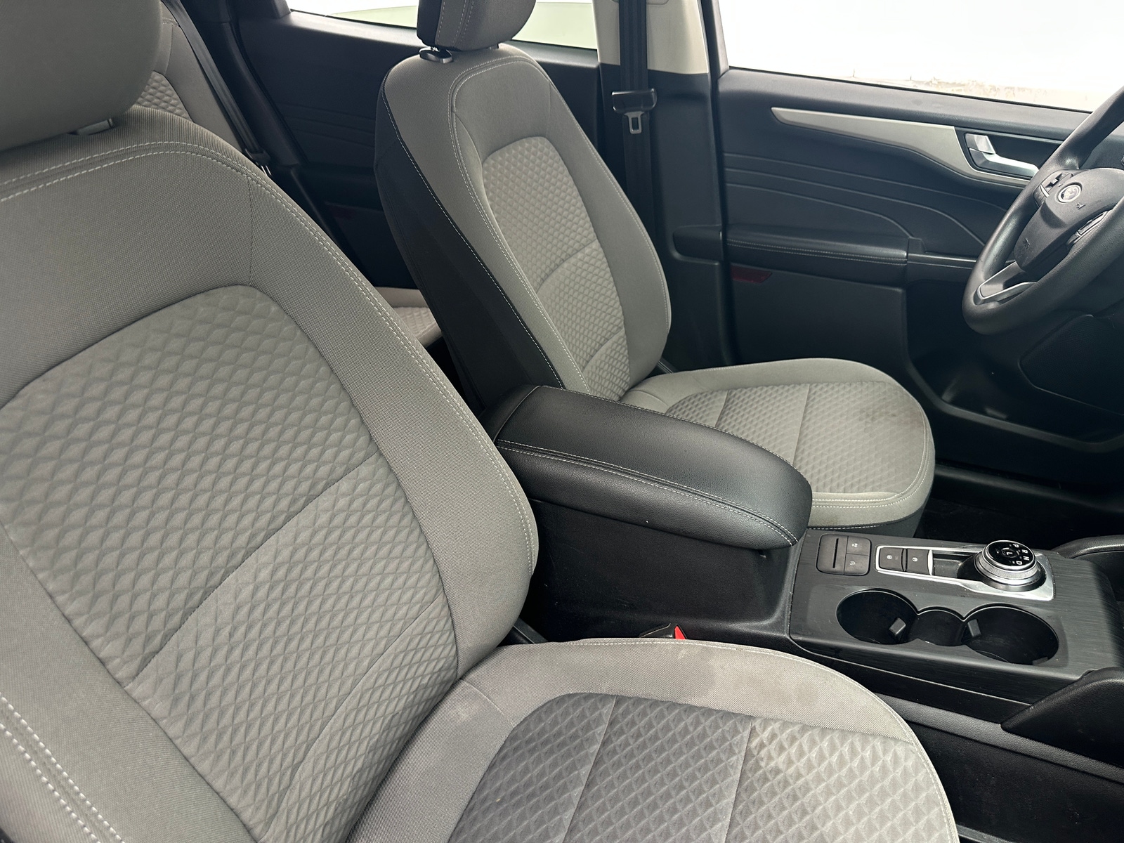 Thumbnail: 2021 Ford Escape - 2