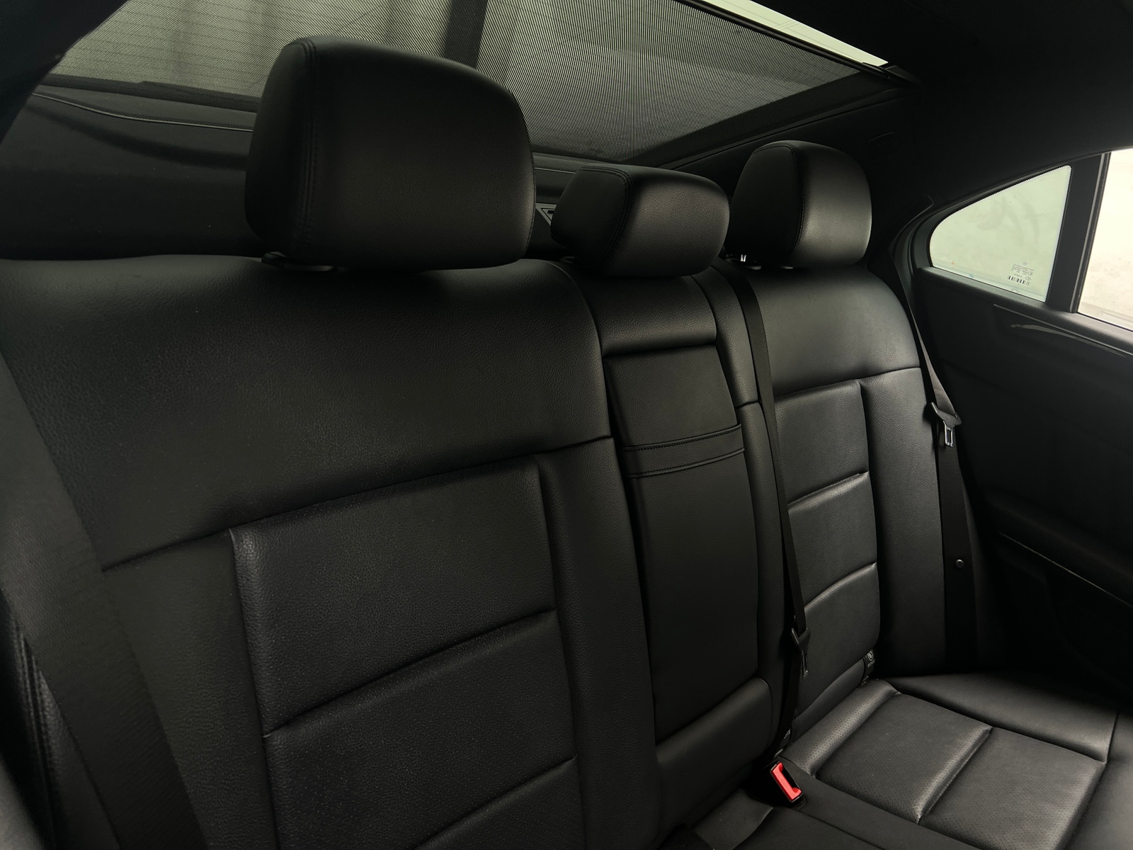 Thumbnail: 2010 Mercedes-Benz E-Class - 5