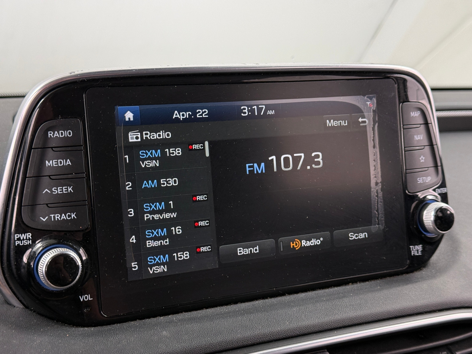 Thumbnail: 2019 Hyundai Santa Fe - 3