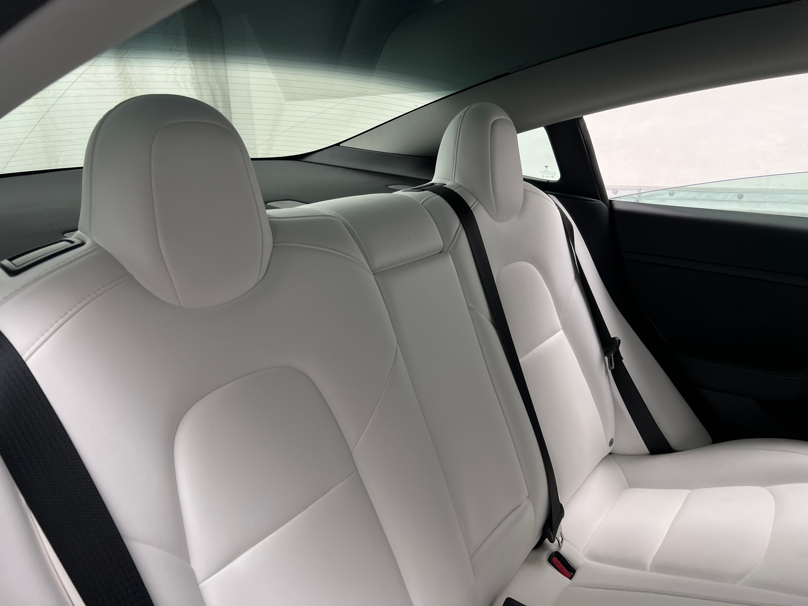 Thumbnail: 2022 Tesla Model 3 - 5