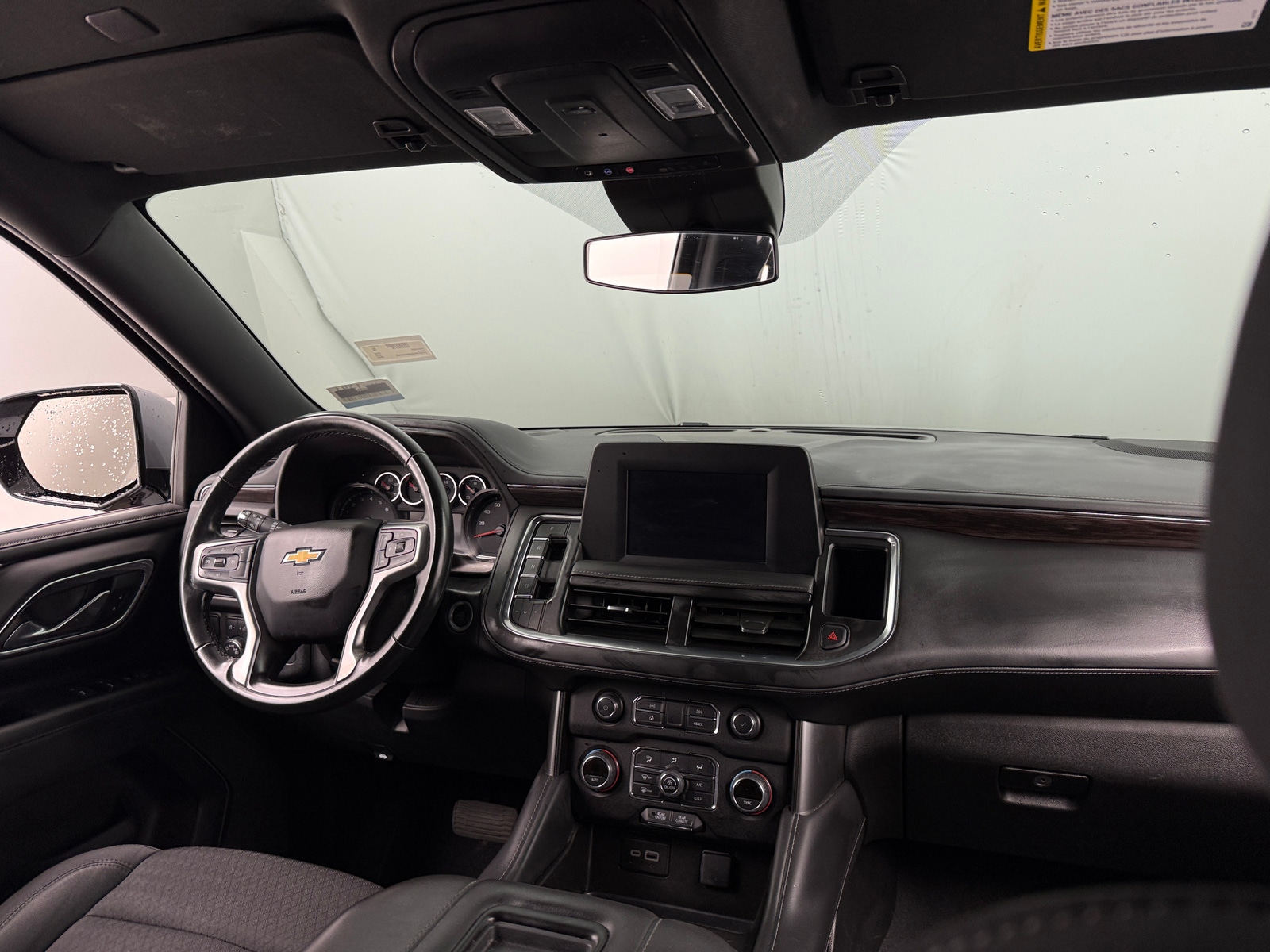 Thumbnail: 2024 Chevrolet Tahoe - 3