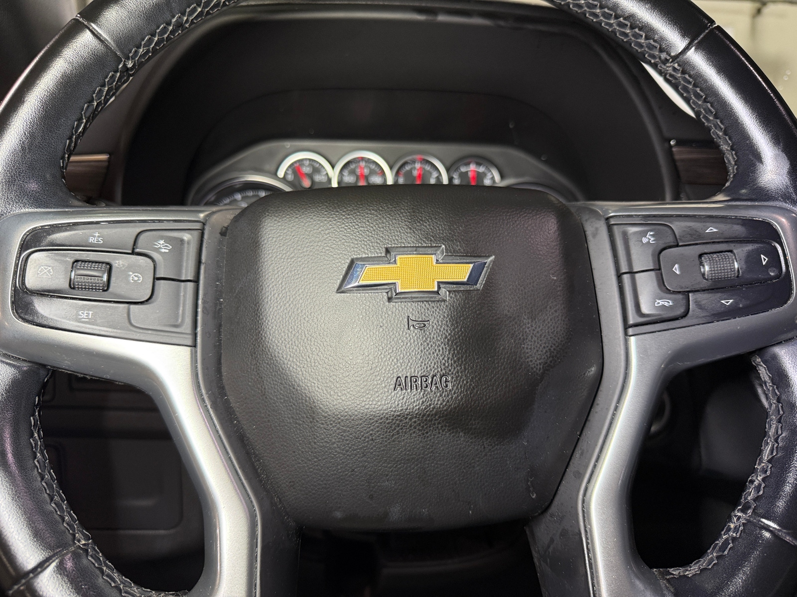 Thumbnail: 2024 Chevrolet Tahoe - 5