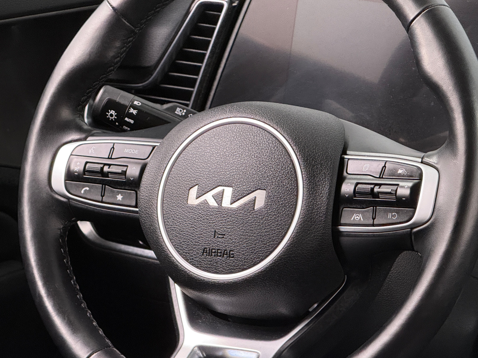 Thumbnail: 2023 Kia Sportage - 4